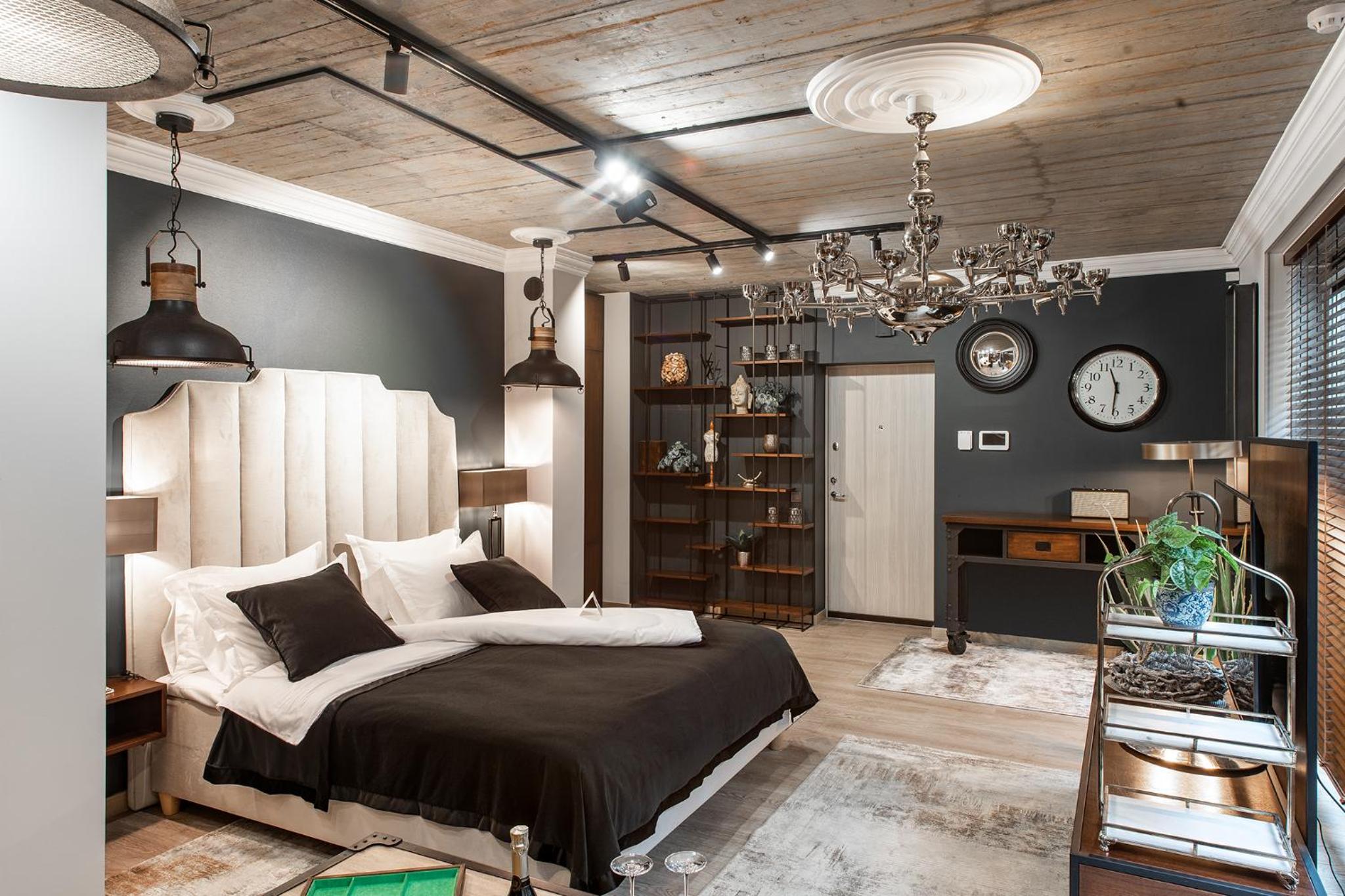 Barber Apartment