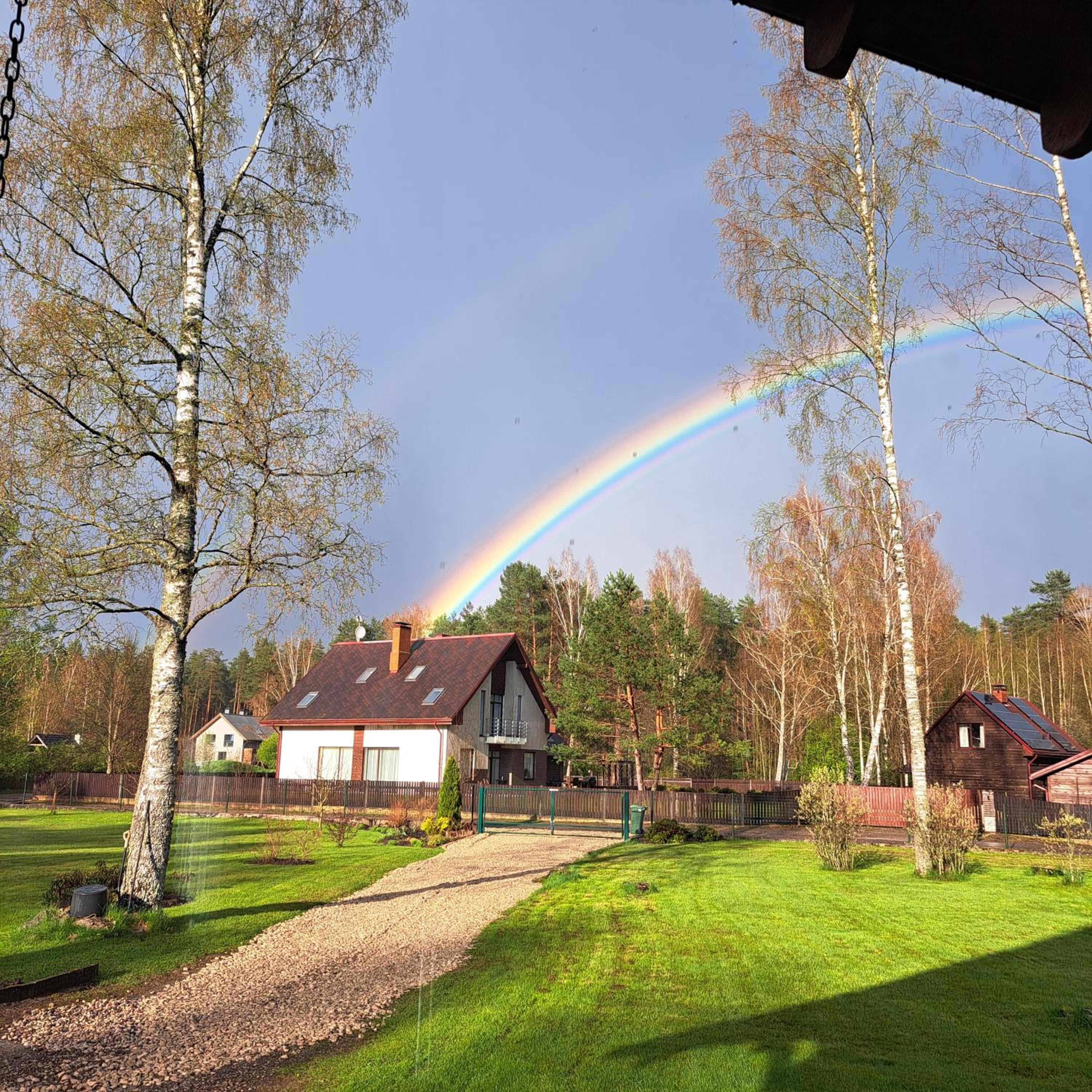 Brīvdienu lauku māja