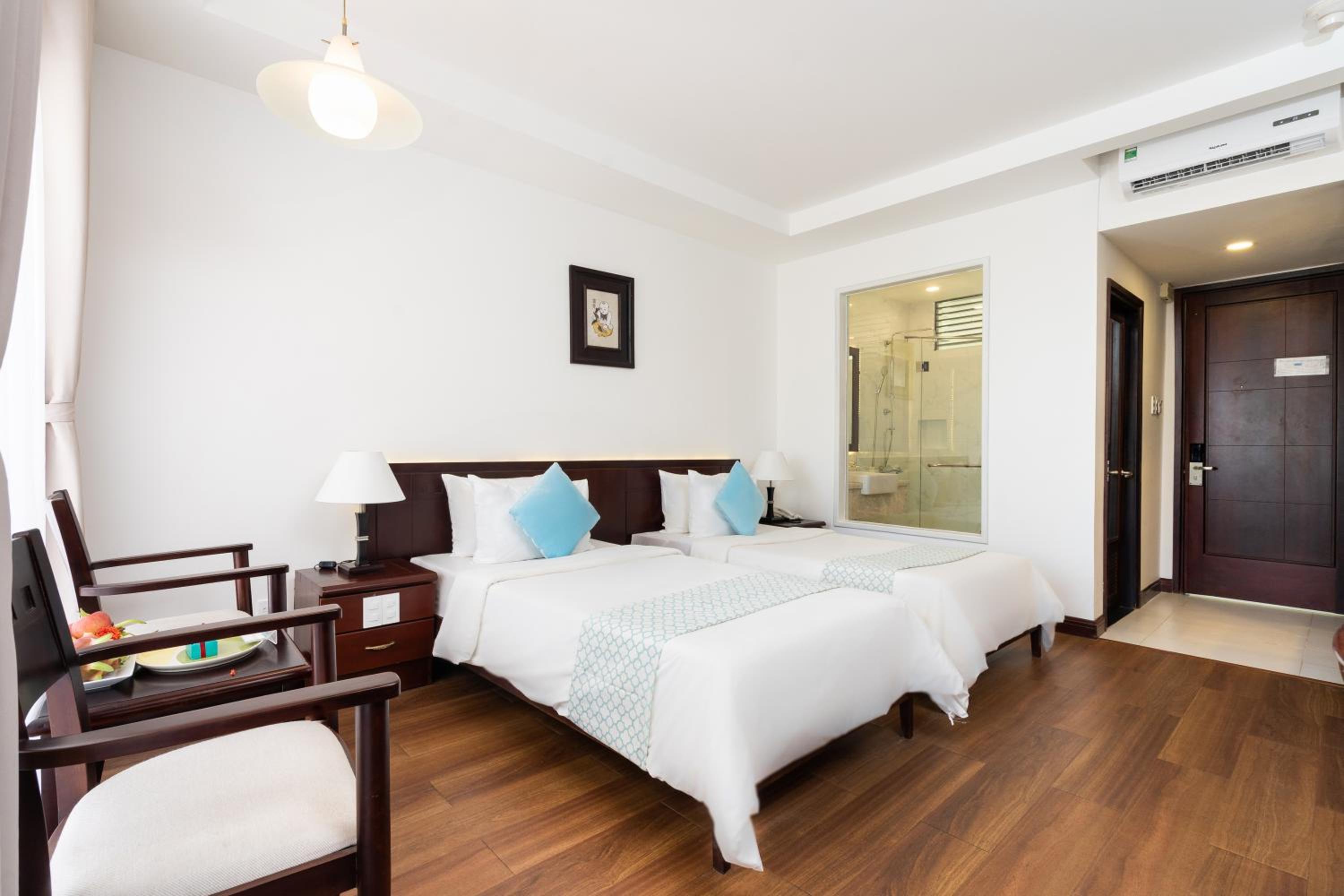 Hoang Ngoc Beach Resort