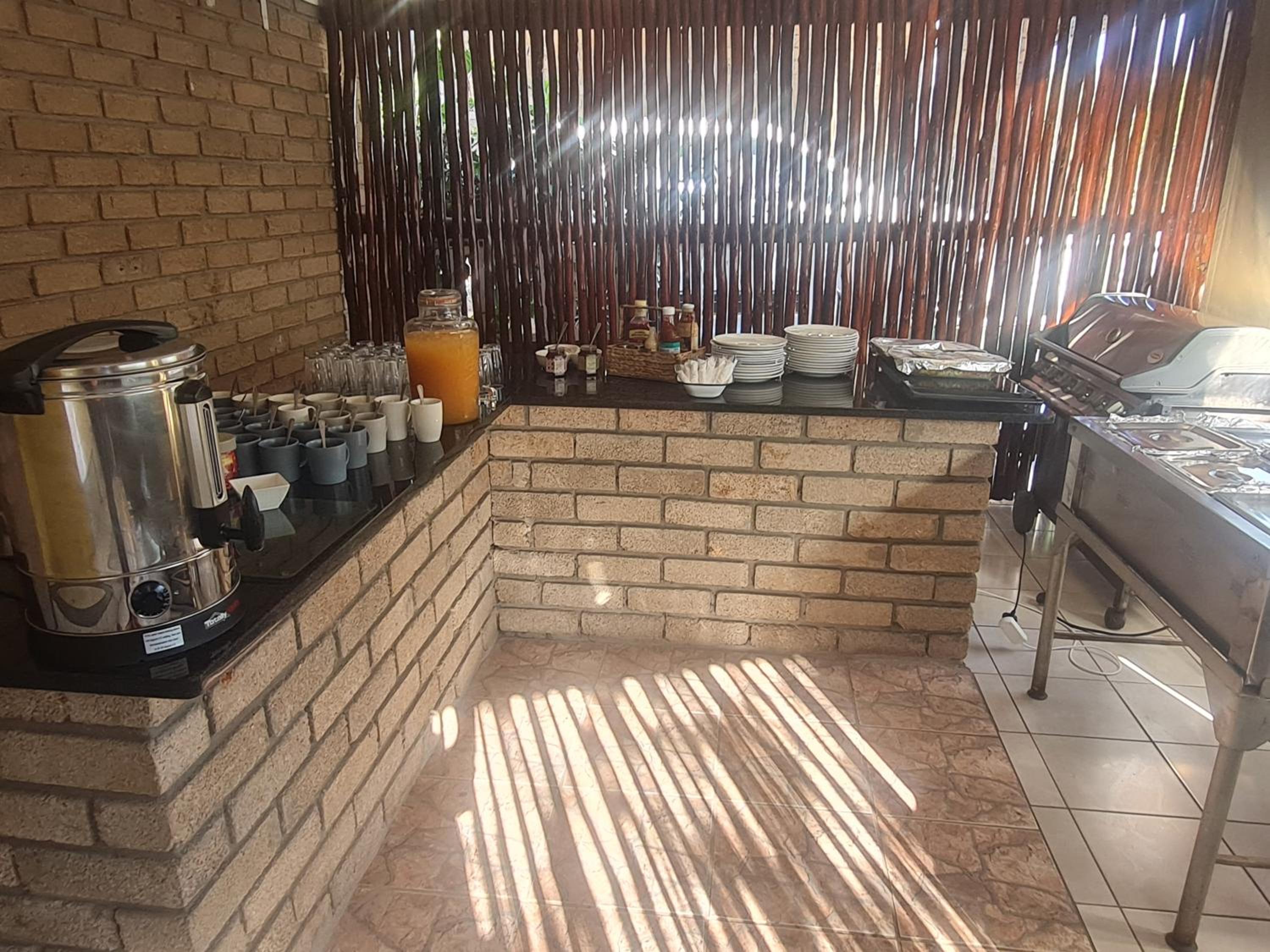 N4 Guest Lodge