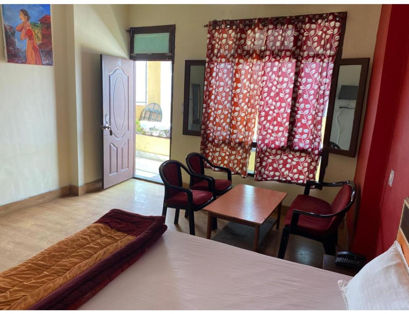 Hotel Baakhlee, Pithoragarh view 2