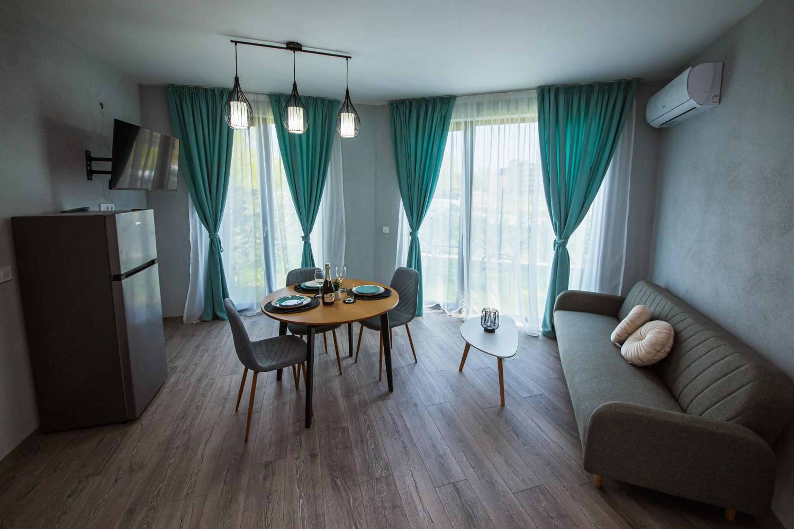 AthmosphereVillaEma Apartments