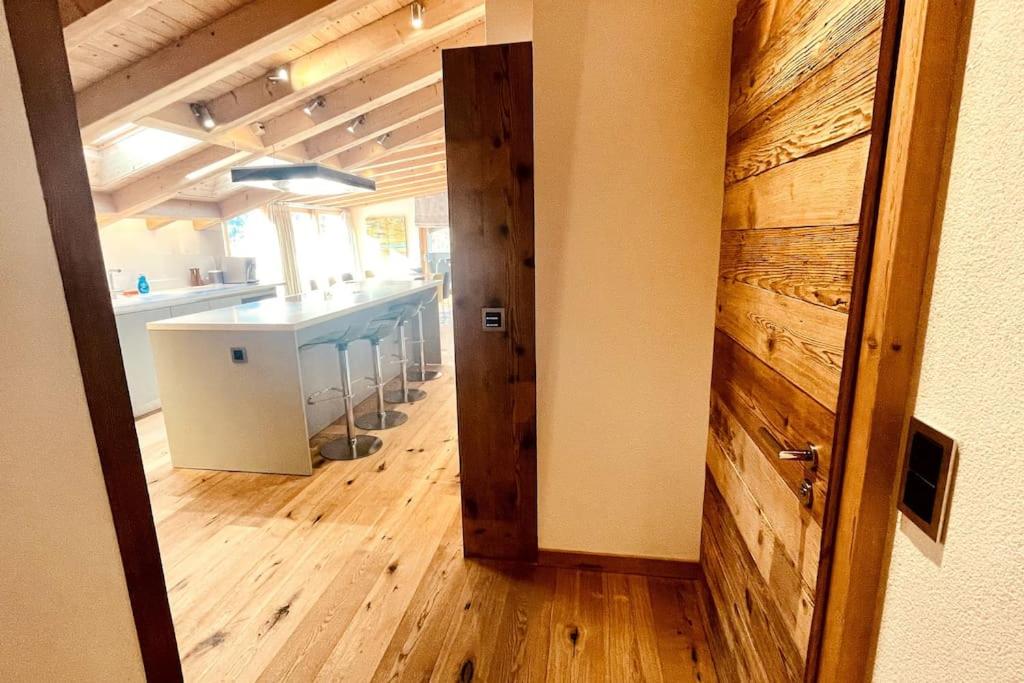 4 Bedroom Penthouse Apt in Flims Waldhaus