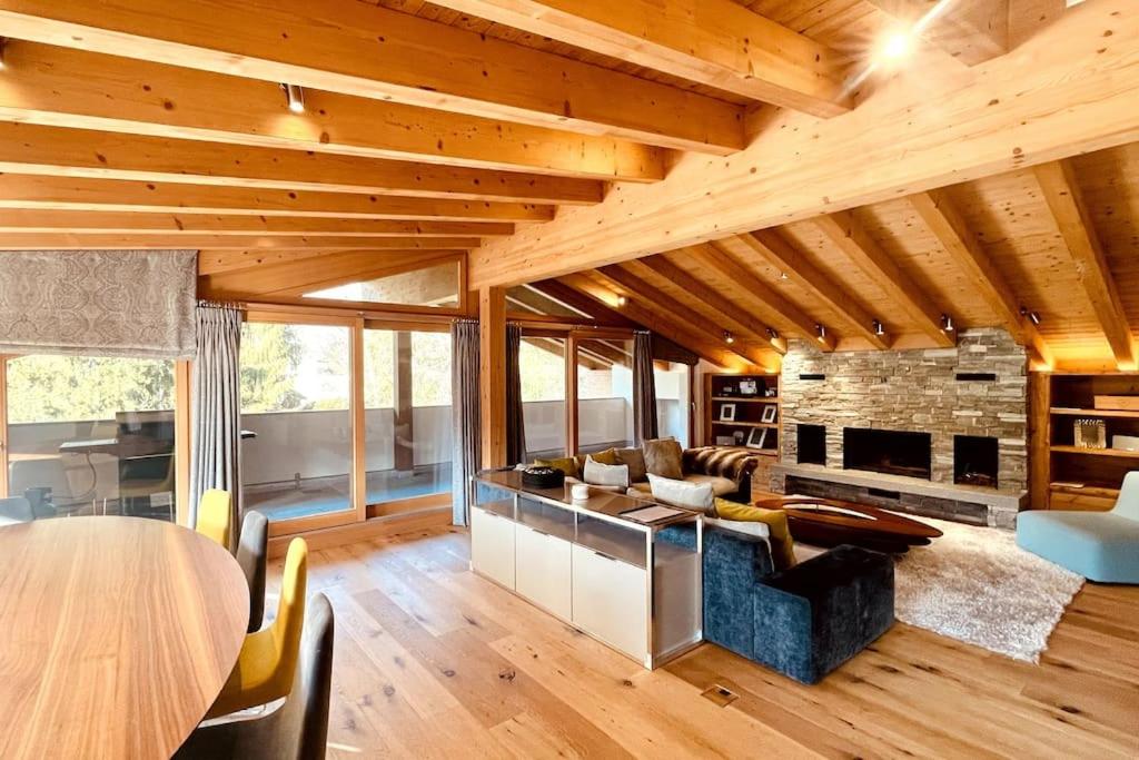 4 Bedroom Penthouse Apt in Flims Waldhaus