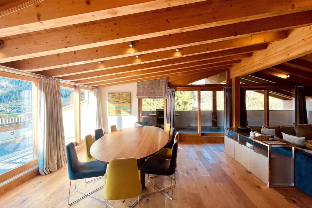 4 Bedroom Penthouse Apt in Flims Waldhaus