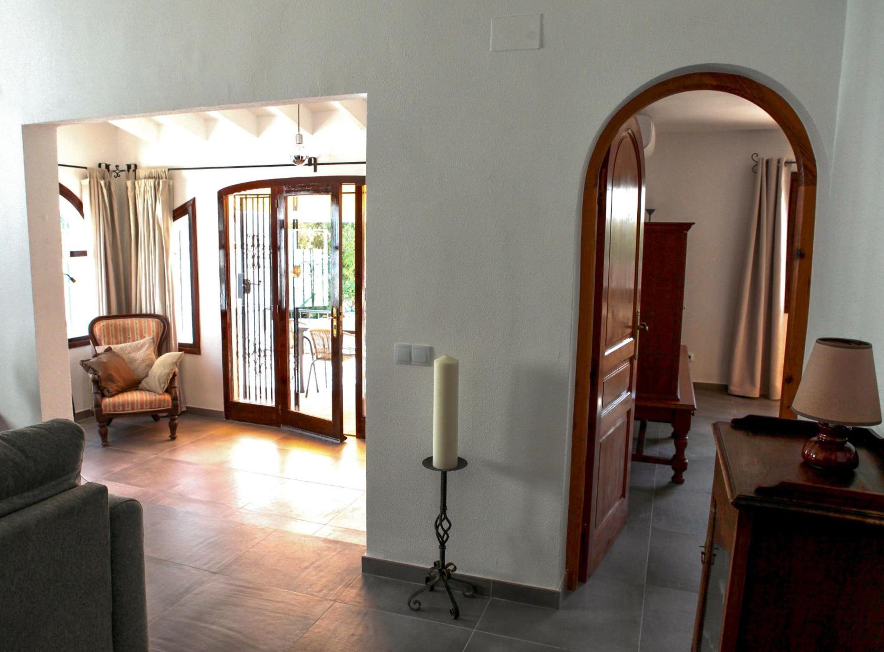 La Novela 4 - by Holiday Rentals Villamar view 5