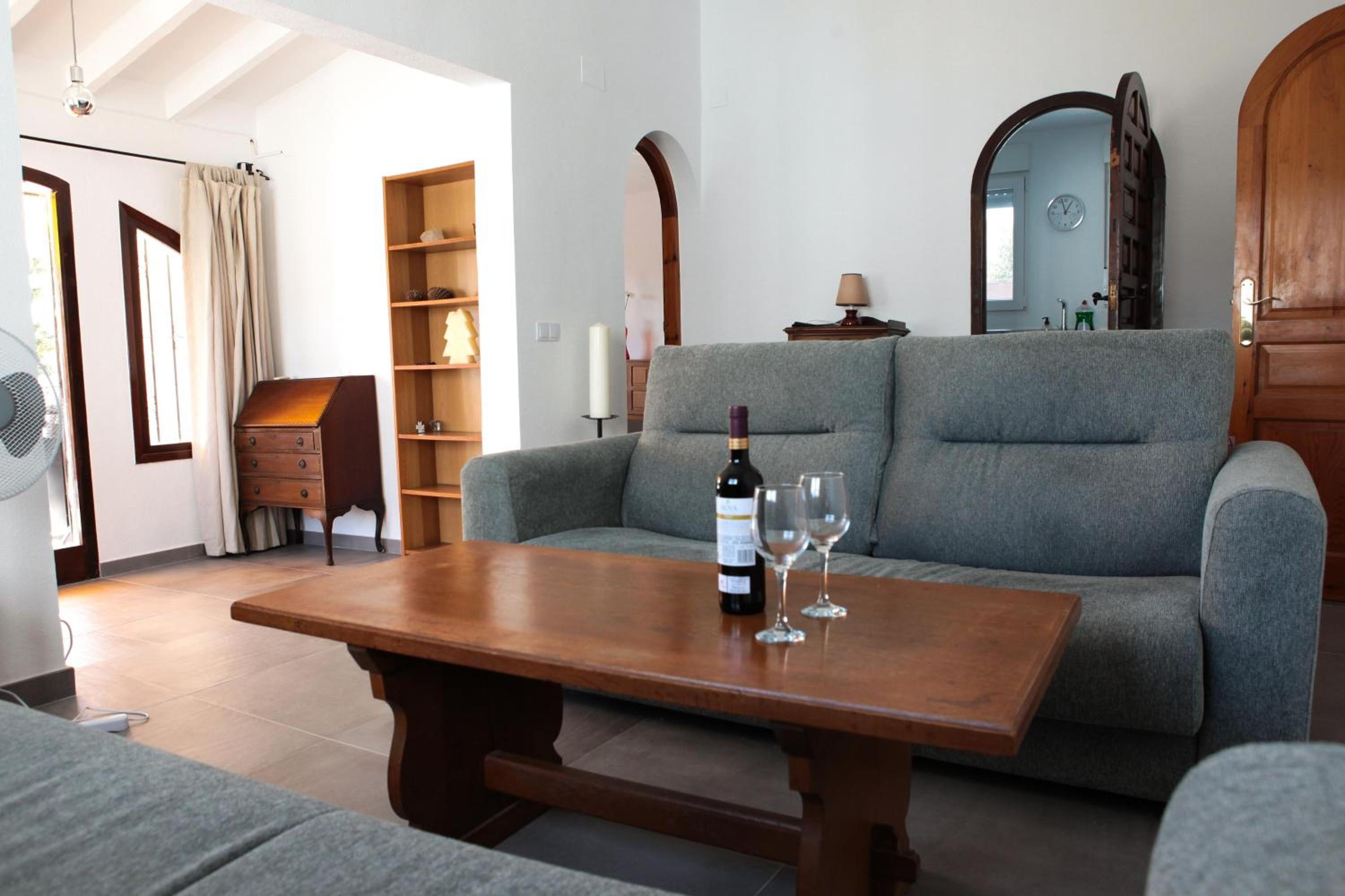 La Novela 4 - by Holiday Rentals Villamar view 3