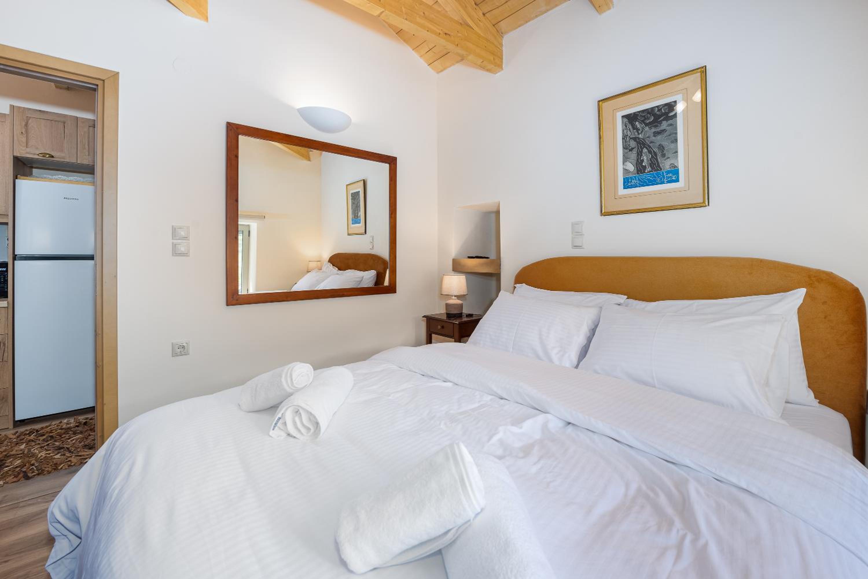 AROANIA suites