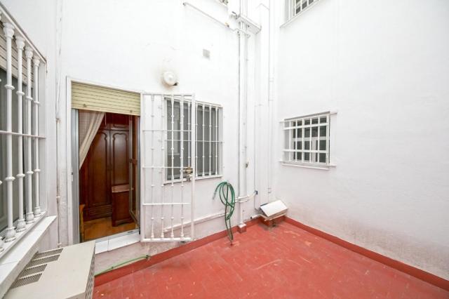 Espacioso piso con terraza en la Macarena