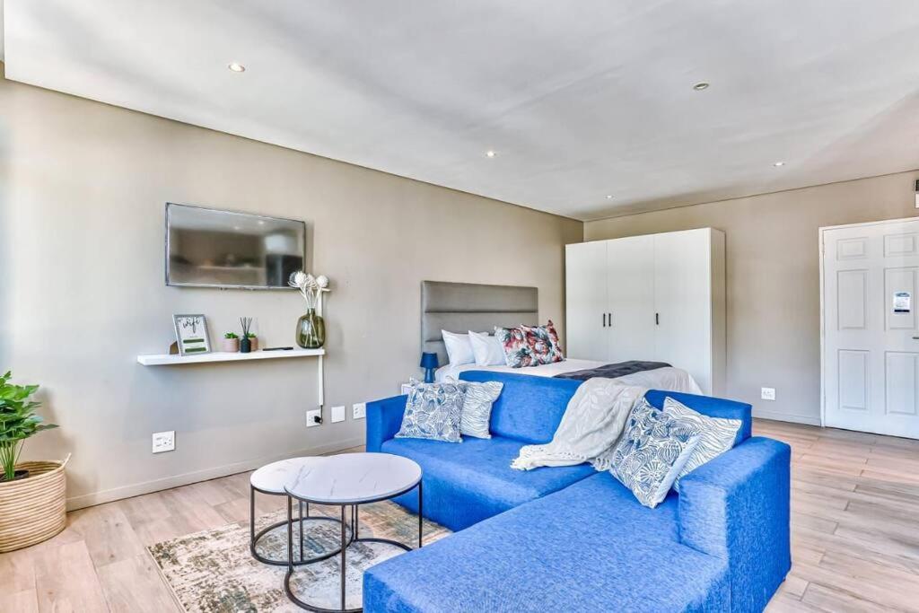 Senator Park Luxury Apartment