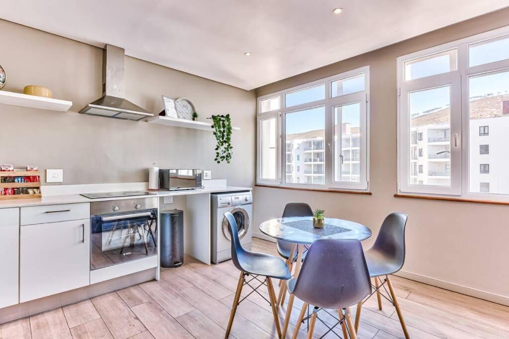 Senator Park Luxury Apartment