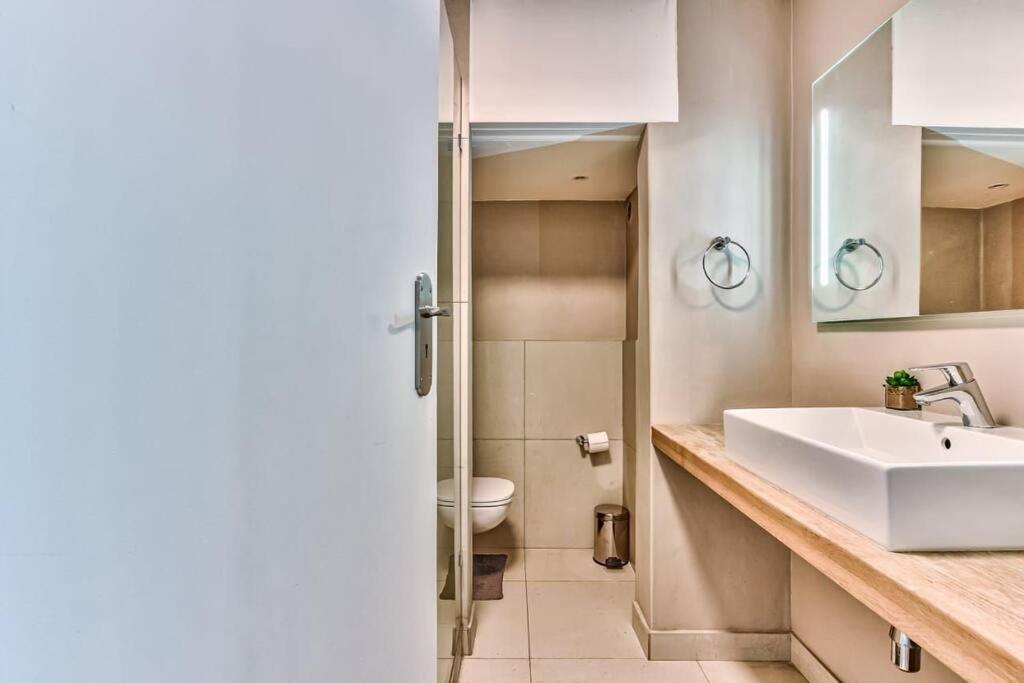 Senator Park Luxury Apartment