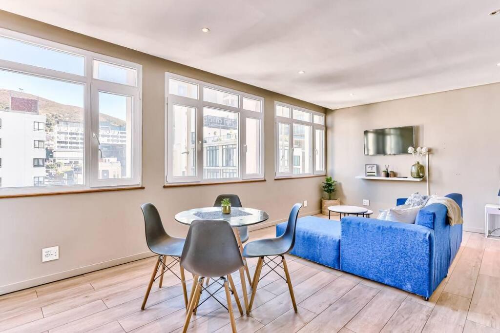 Senator Park Luxury Apartment