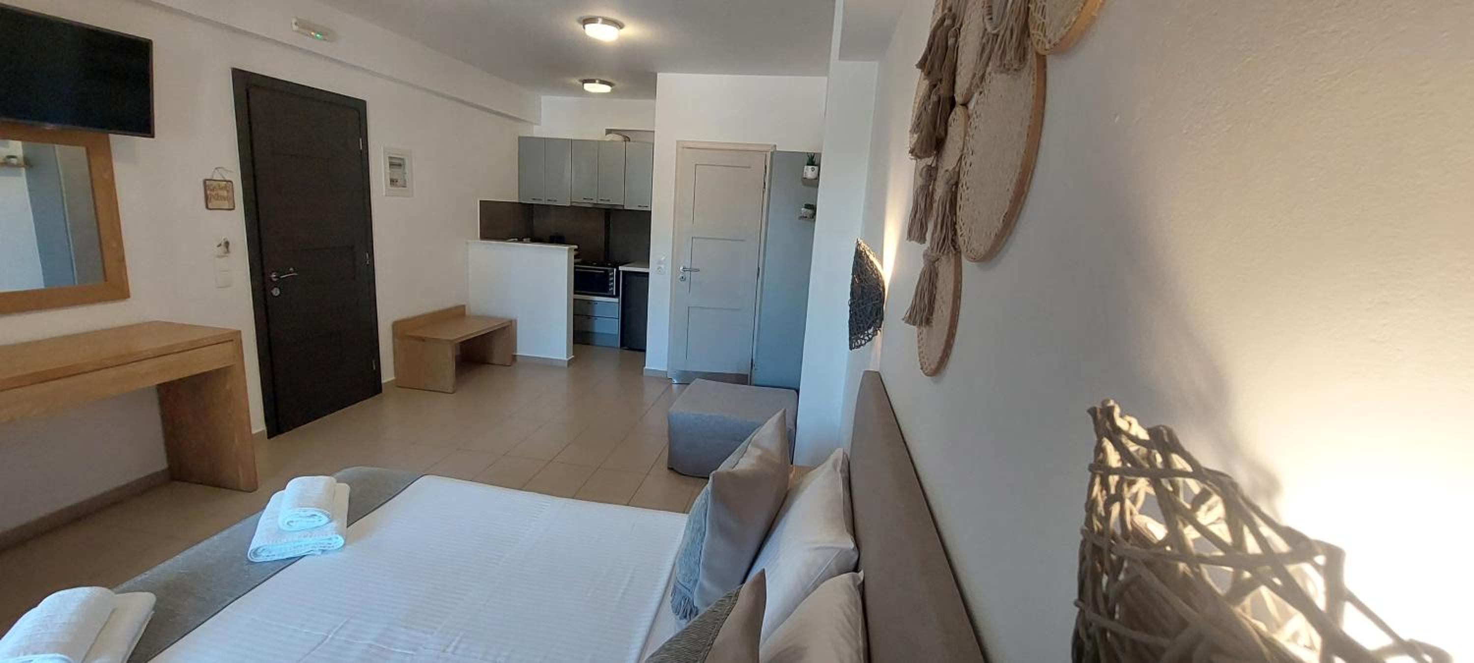 Selinopetra Rooms