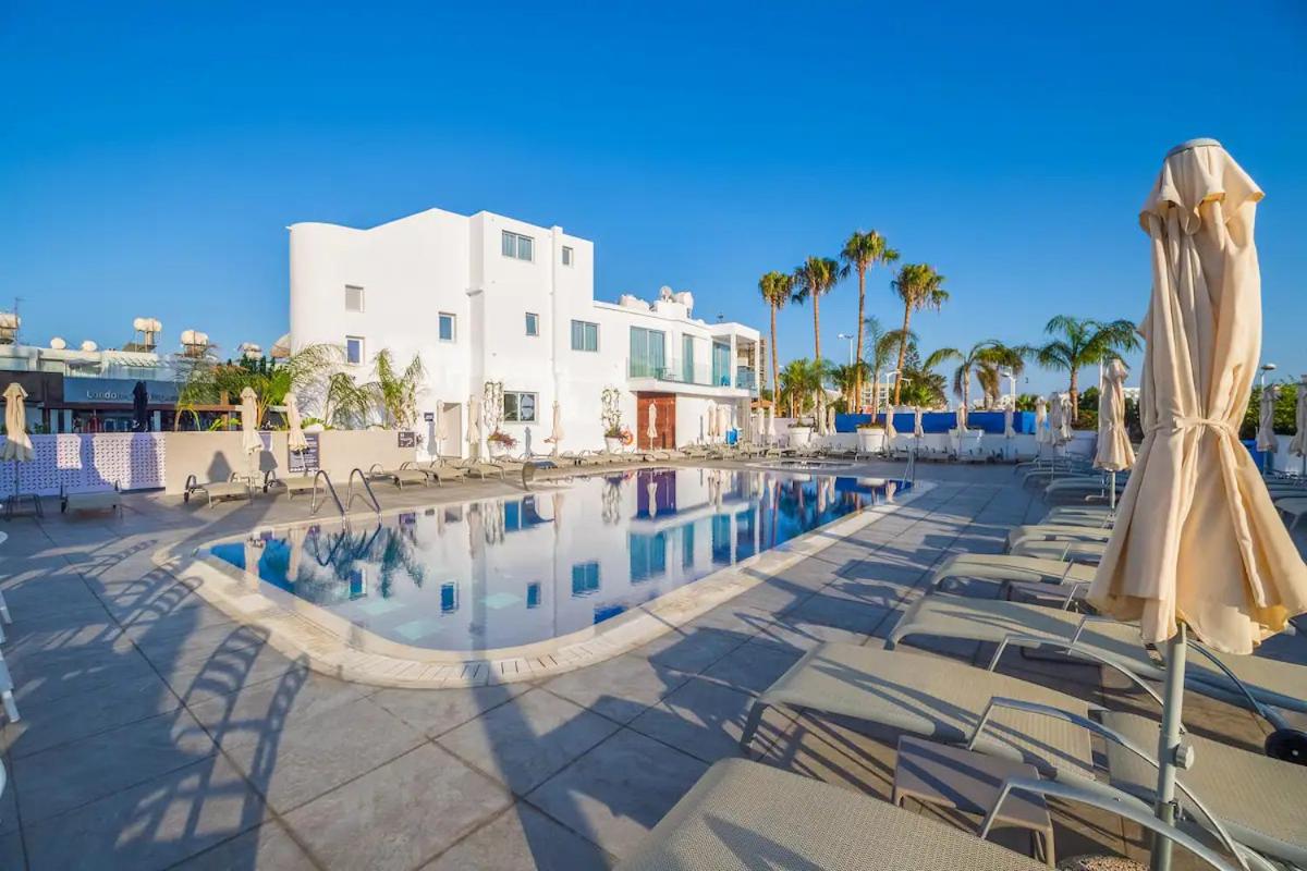 Protaras Plaza Superior Room sea and pool view-126
