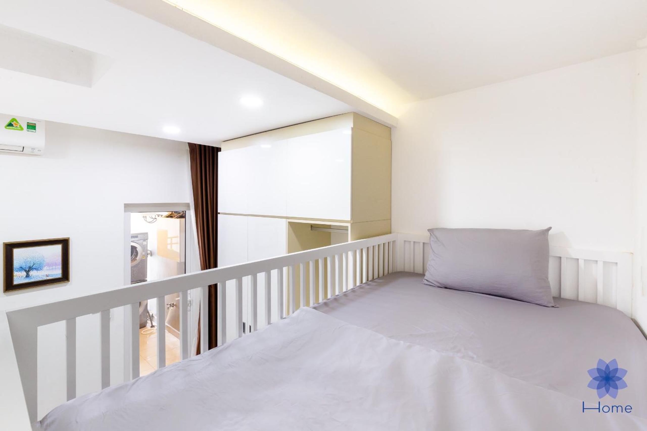 iHome Furnished Apartments with Free Gym & Pool, Airport Pick-Up Service