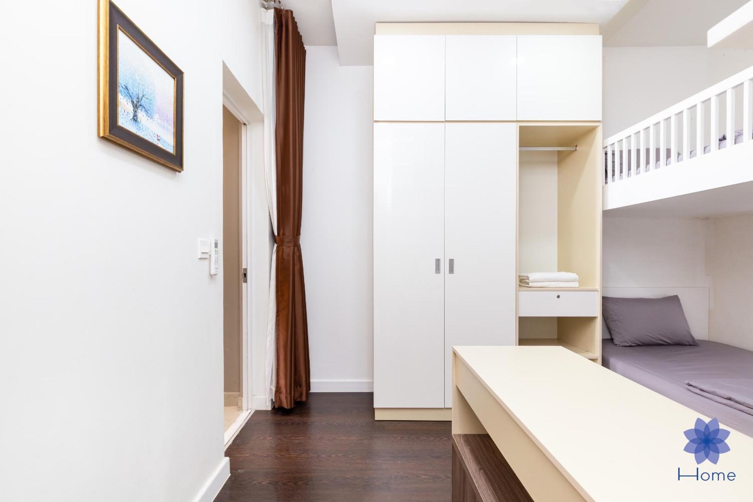 iHome Furnished Apartments with Free Gym & Pool, Airport Pick-Up Service