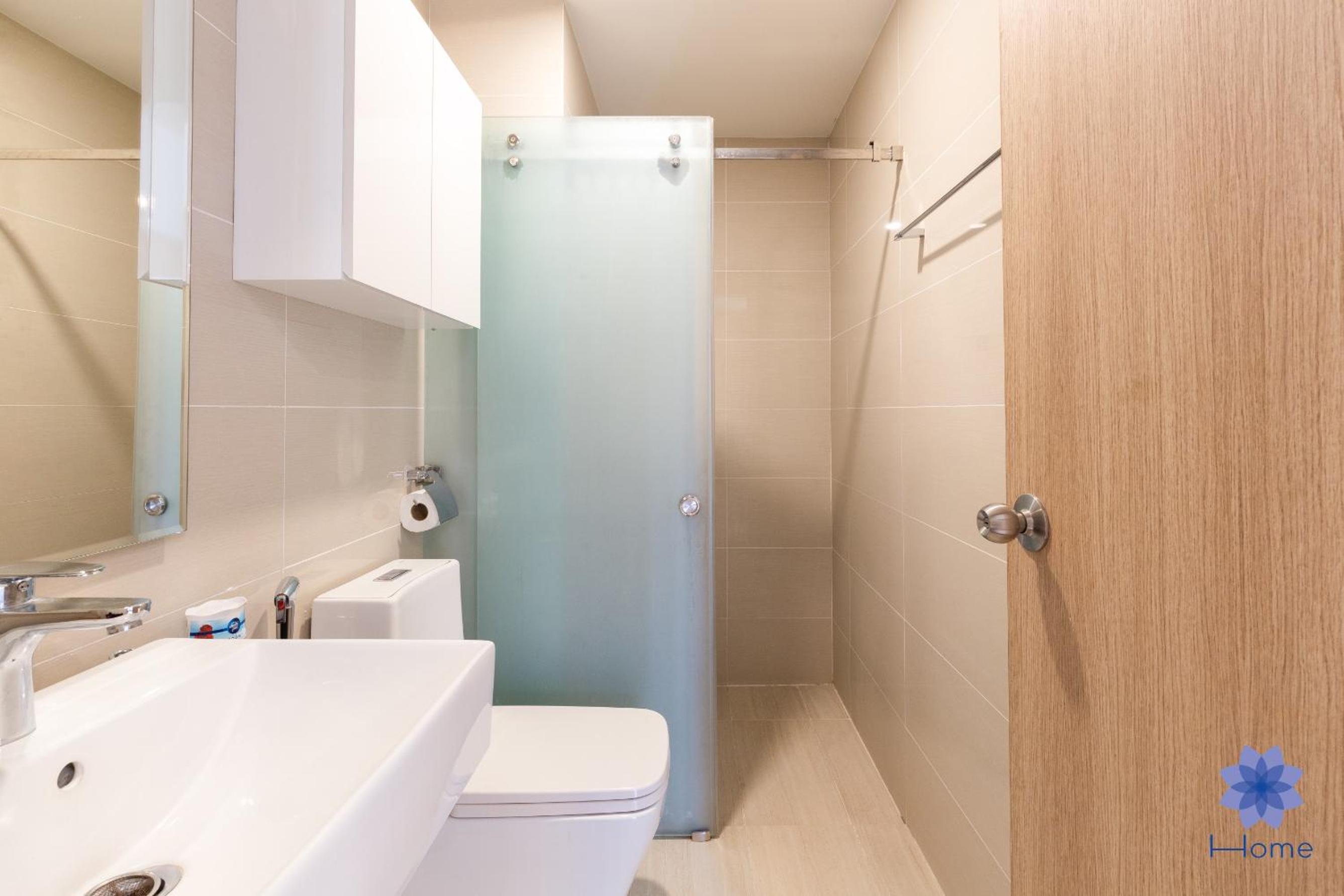 iHome Furnished Apartments with Free Gym & Pool, Airport Pick-Up Service