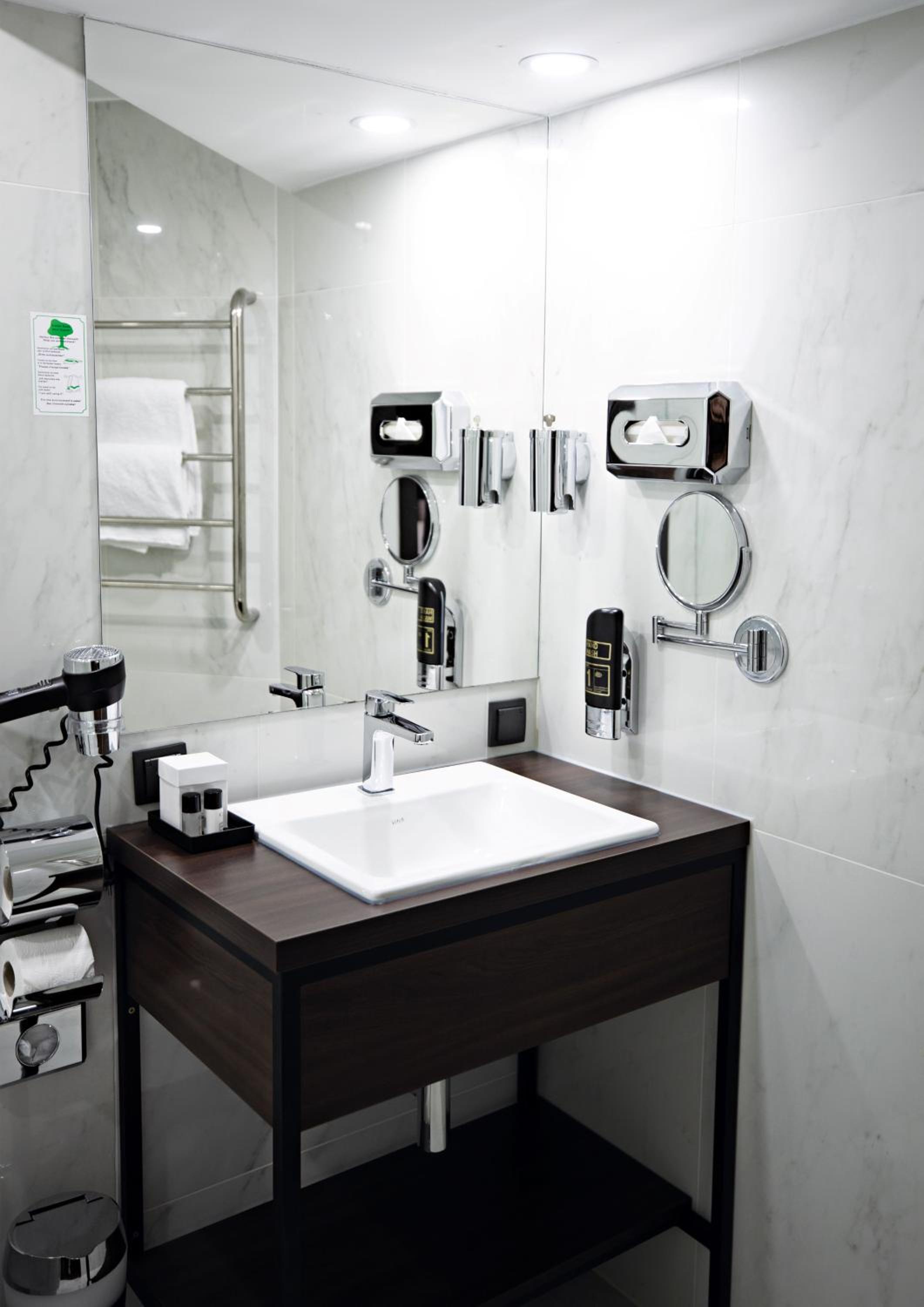Skyline Hotel City Frankfurt - Property Image 7