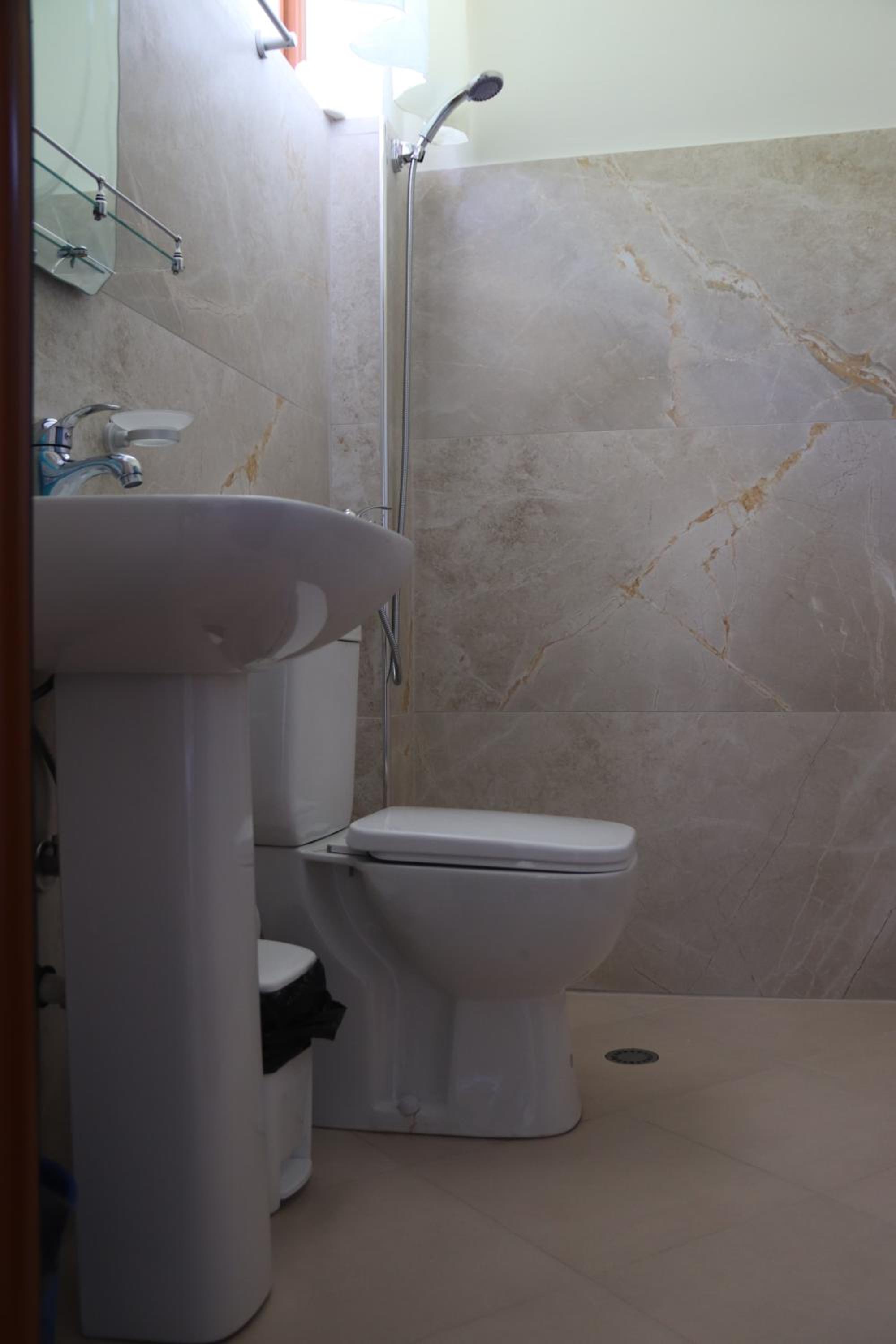 Guesthouse SELI