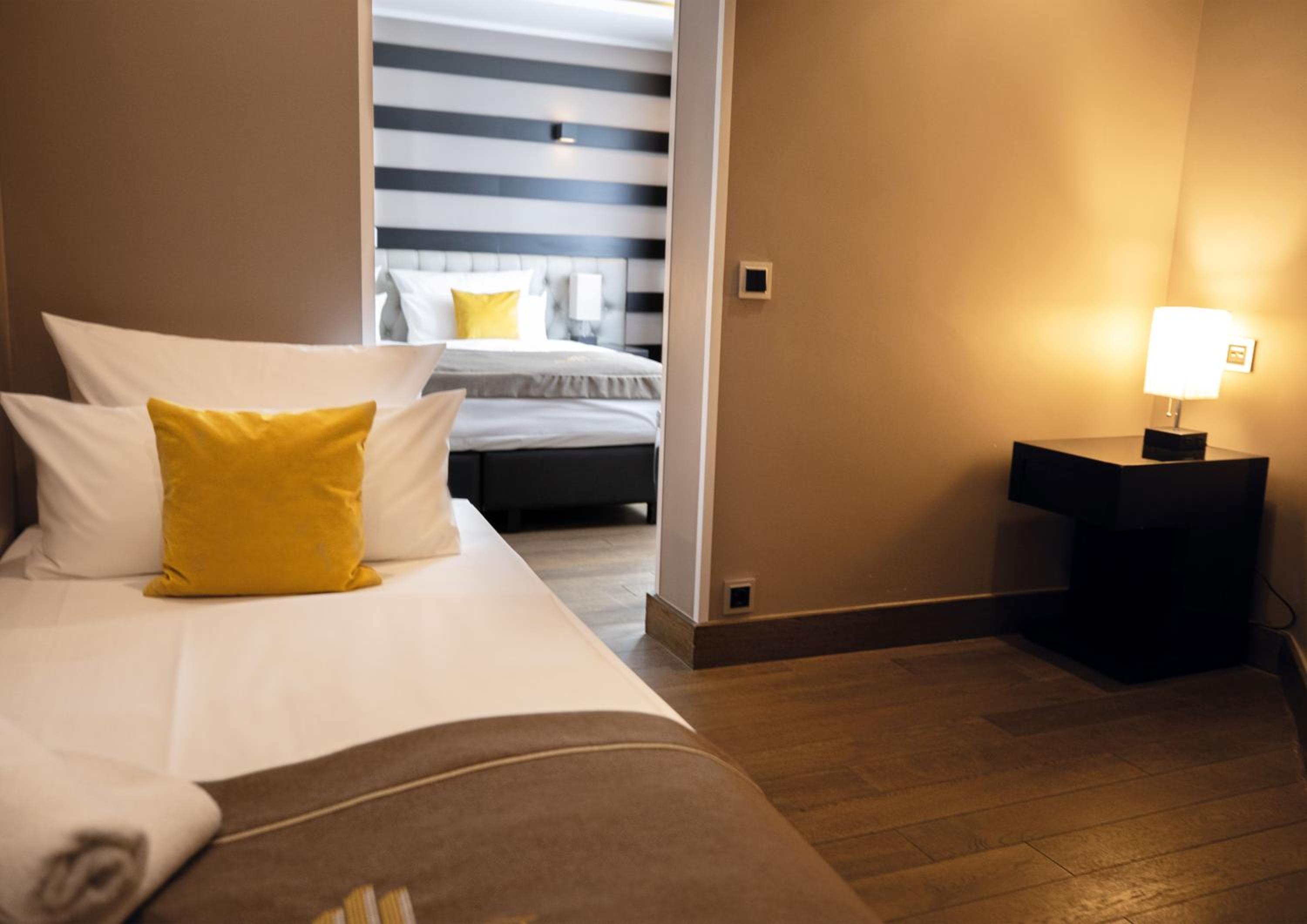 Skyline Hotel City Frankfurt - Property Image 2