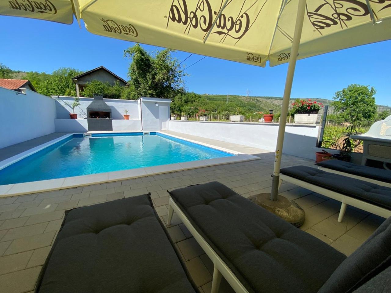 Villa Cabera