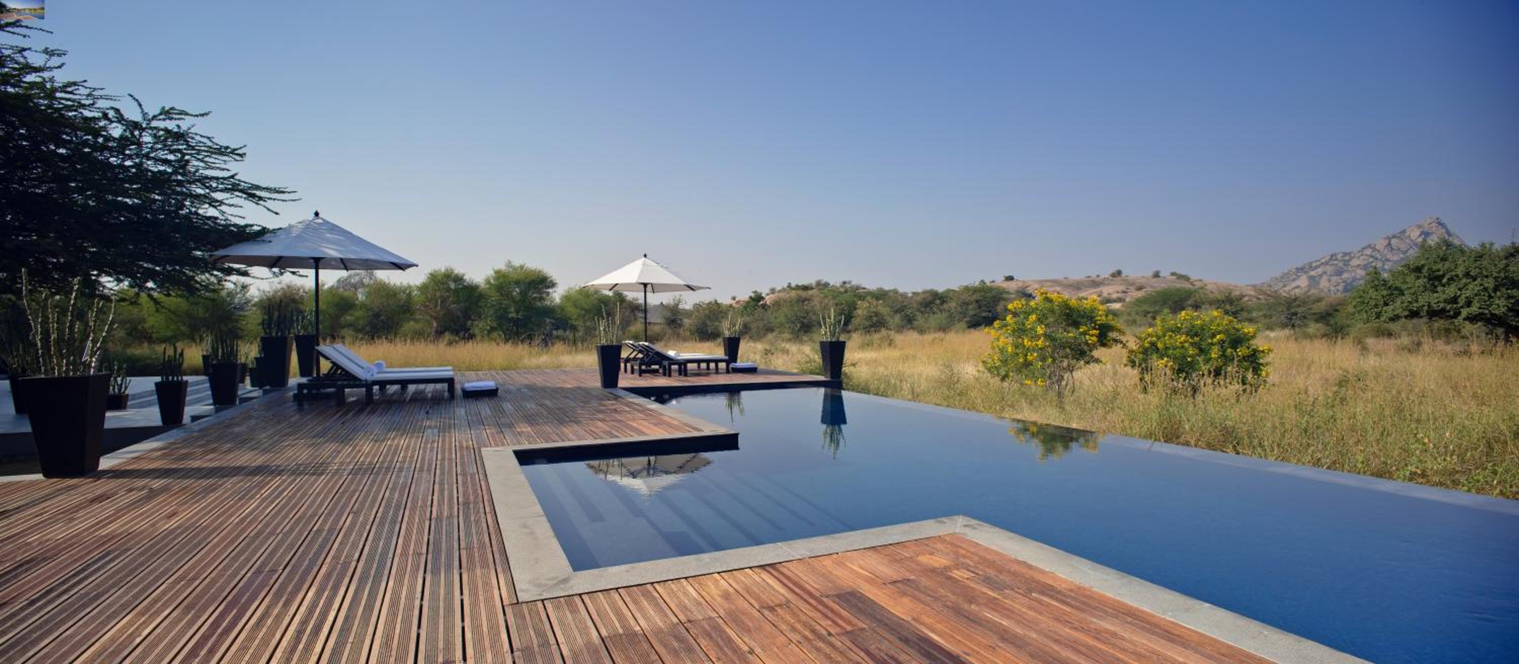 SUJÁN JAWAI - Relais & Chateaux view 2