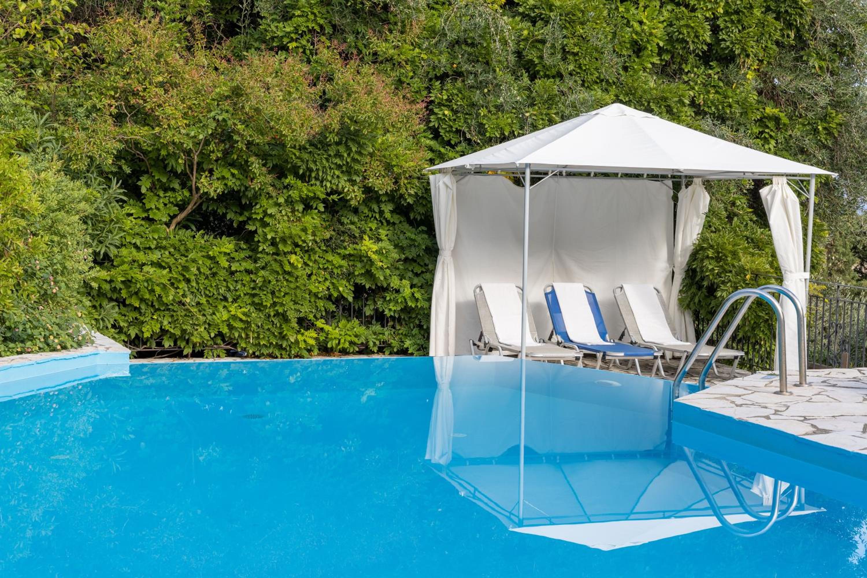Villa Moyria by PosarelliVillas