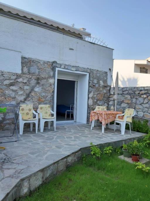 Trikorfo Beach Apartment, 150m from Sandy Beach view 5