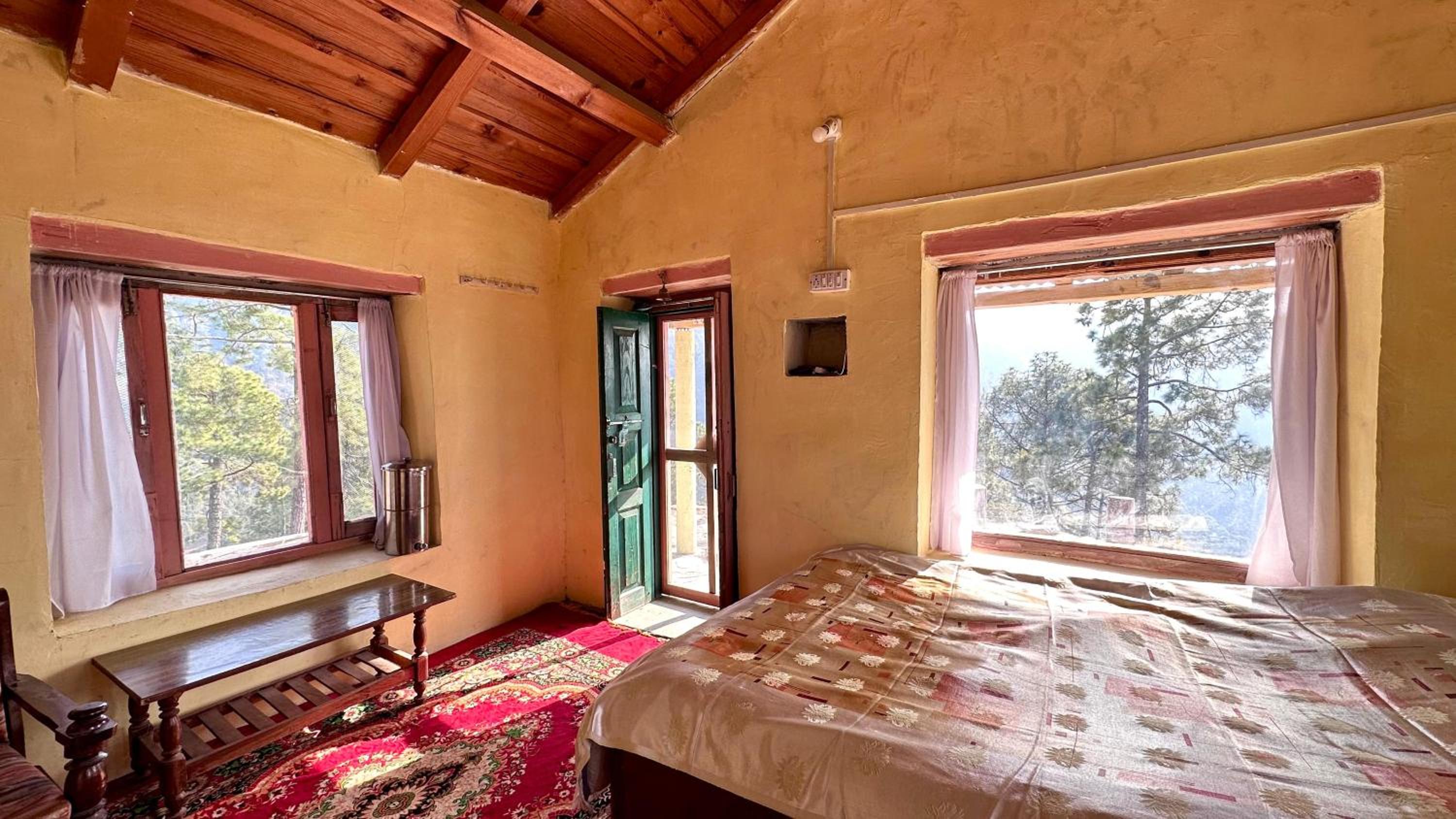 Joshi Cottage Binsar