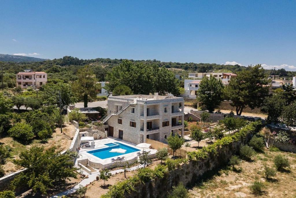 Creteholidayhome cozy villa