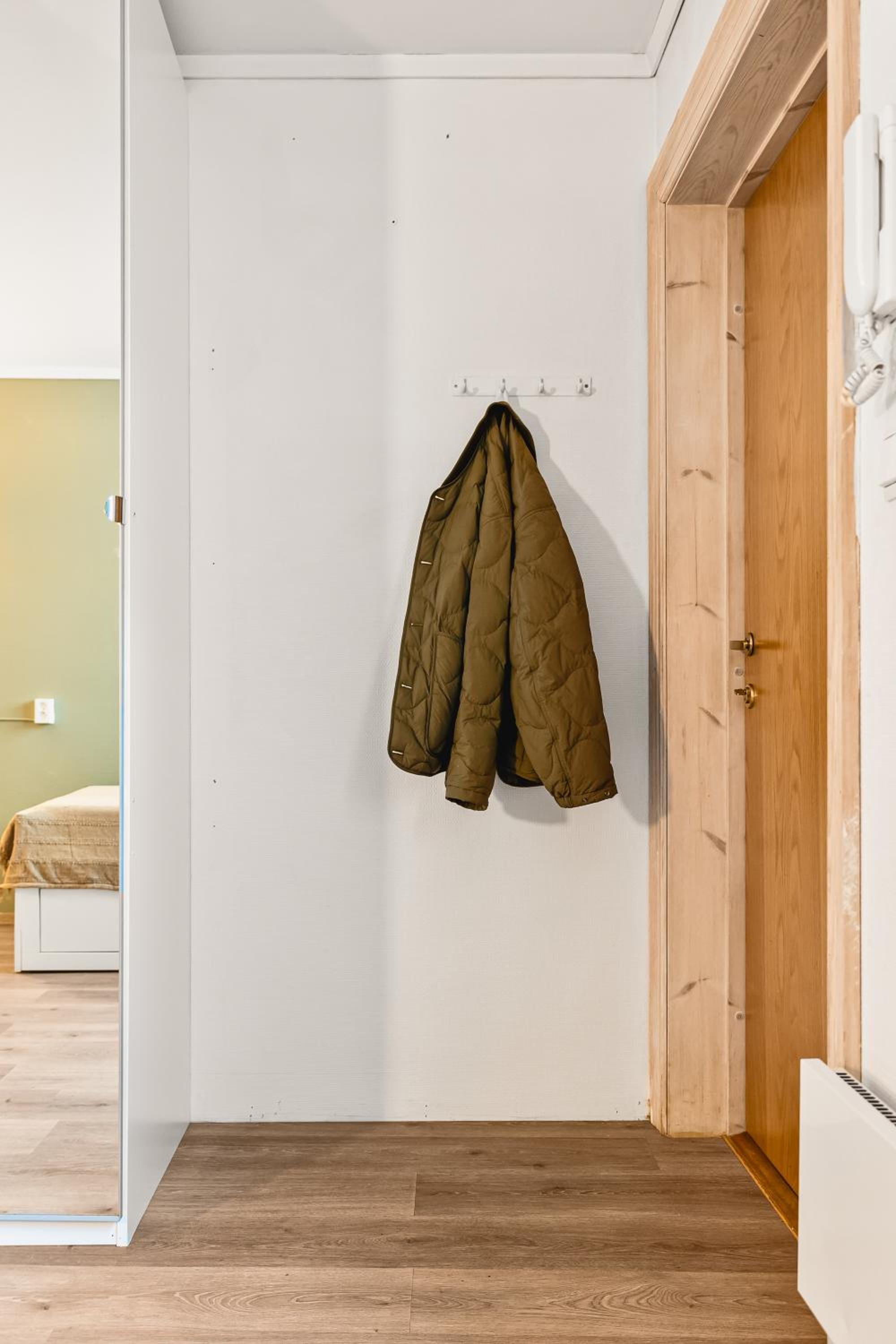 Bergen Vacations - Explore the City! I 500m to Torget I Self Check-in - Property Image 16