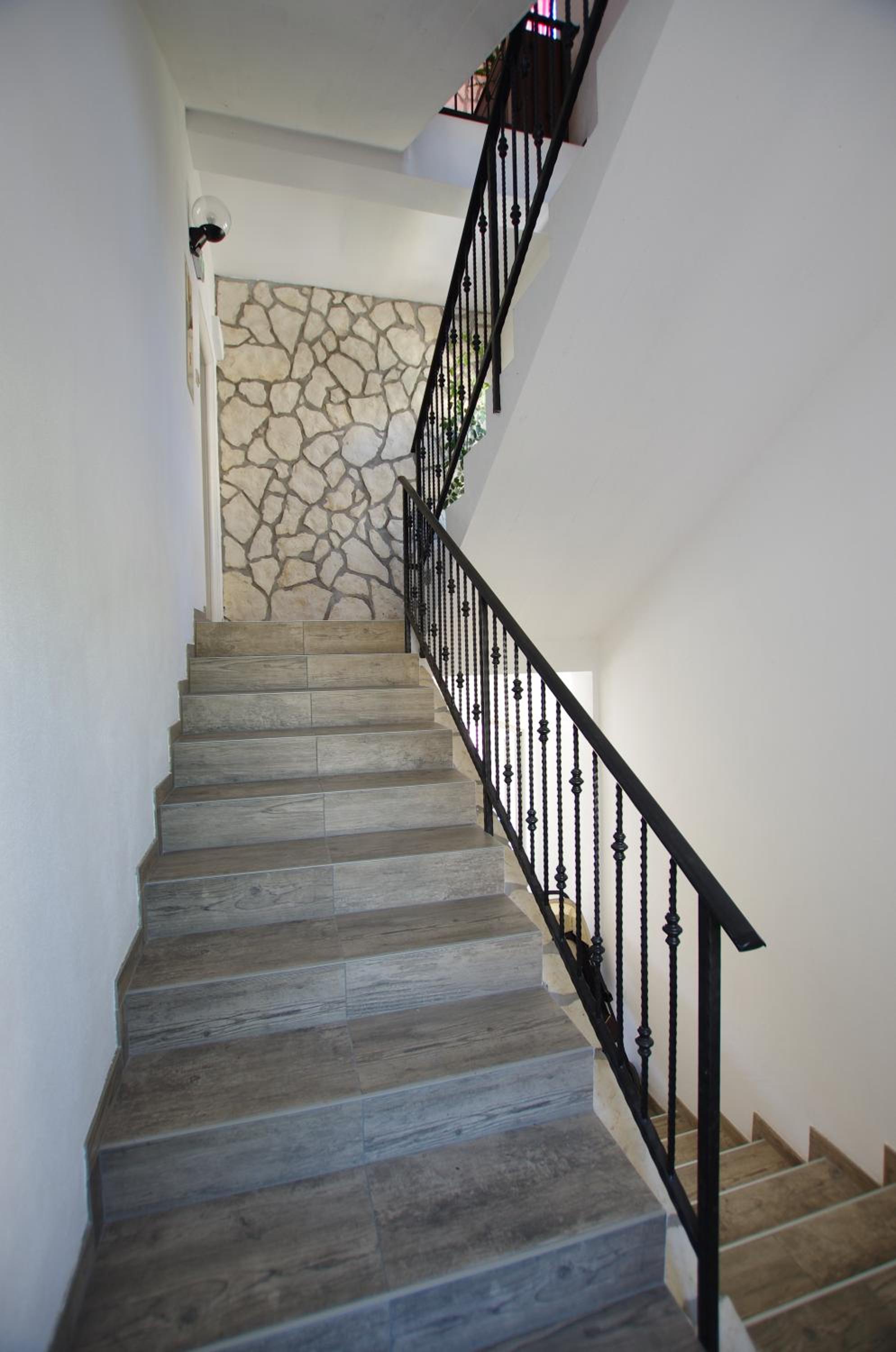 Apartmani Andre 1 view 2