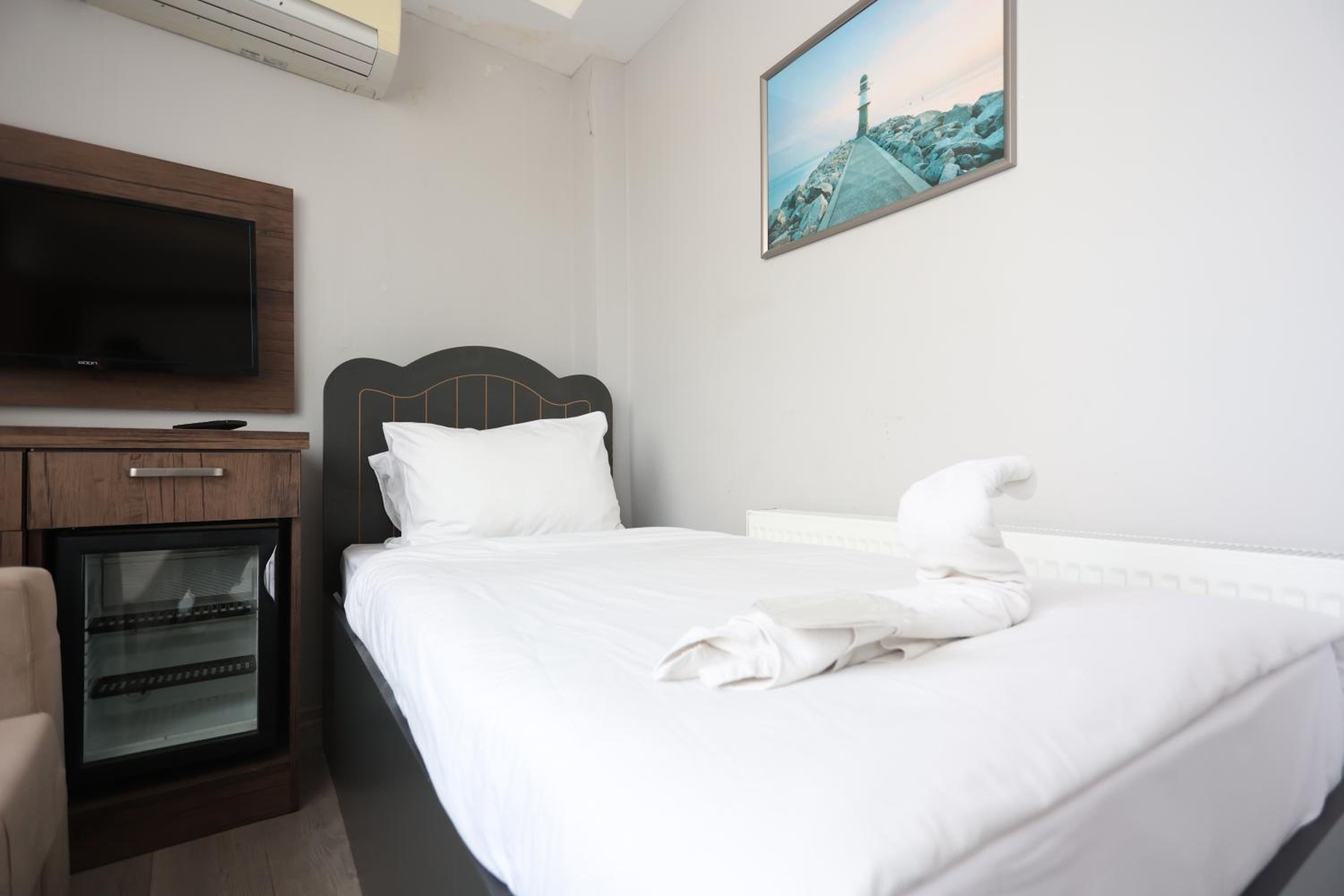 Cheers Deniz Feneri - Image 86