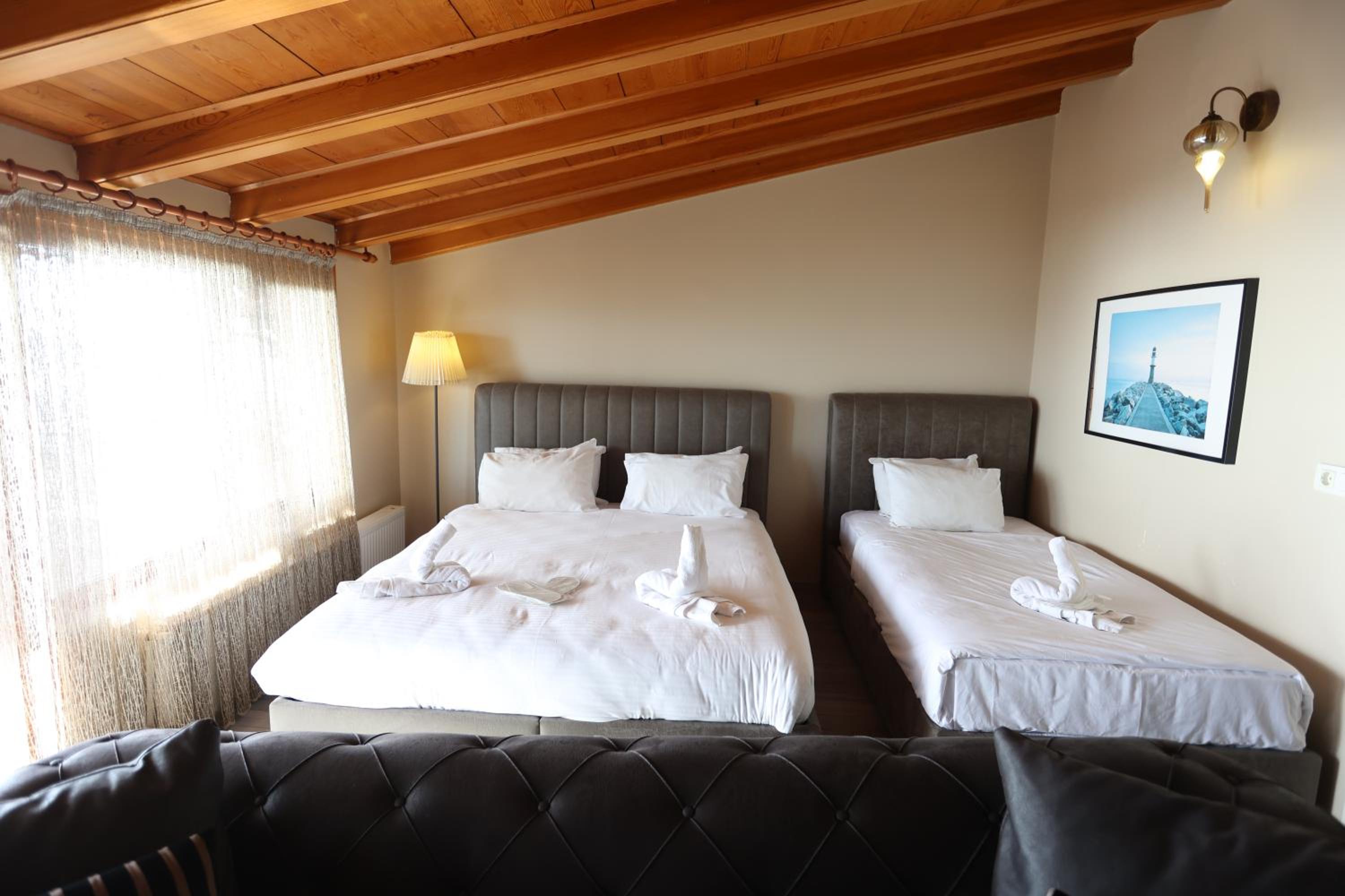 Cheers Deniz Feneri - Image 130