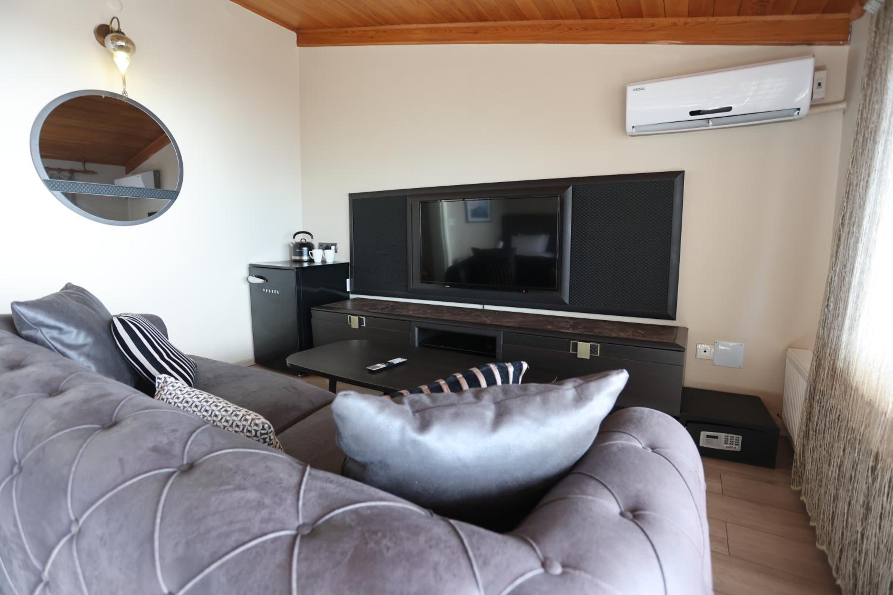 Cheers Deniz Feneri - Image 36