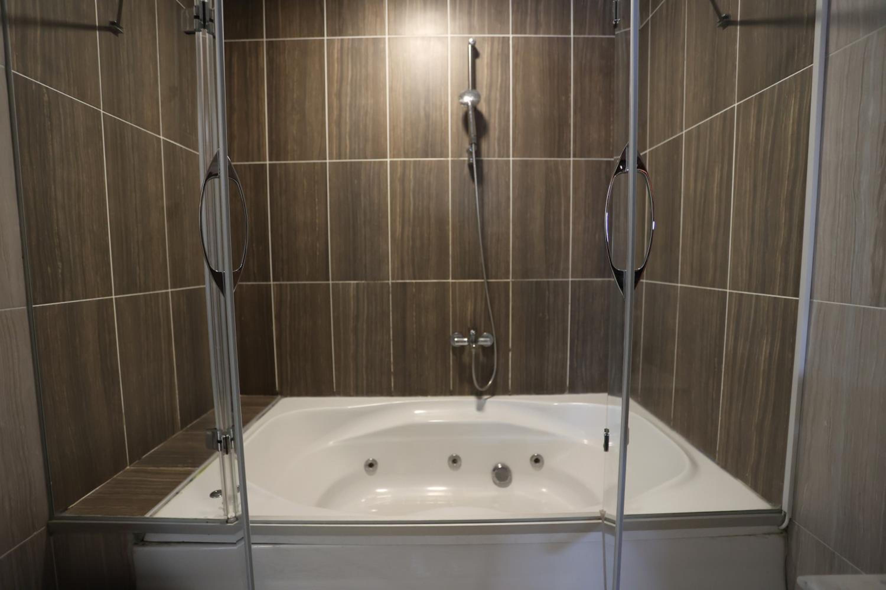 Cheers Deniz Feneri - Image 100