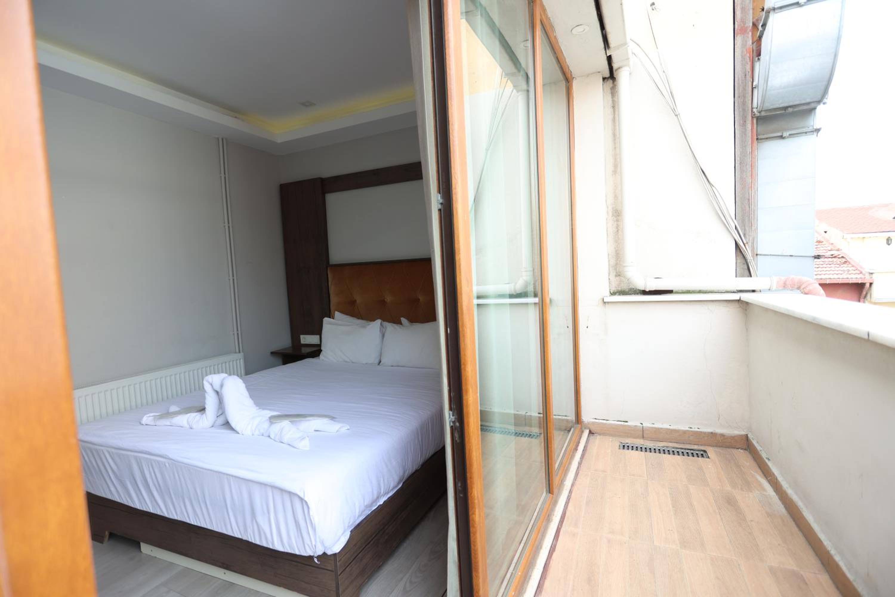 Cheers Deniz Feneri - Image 101