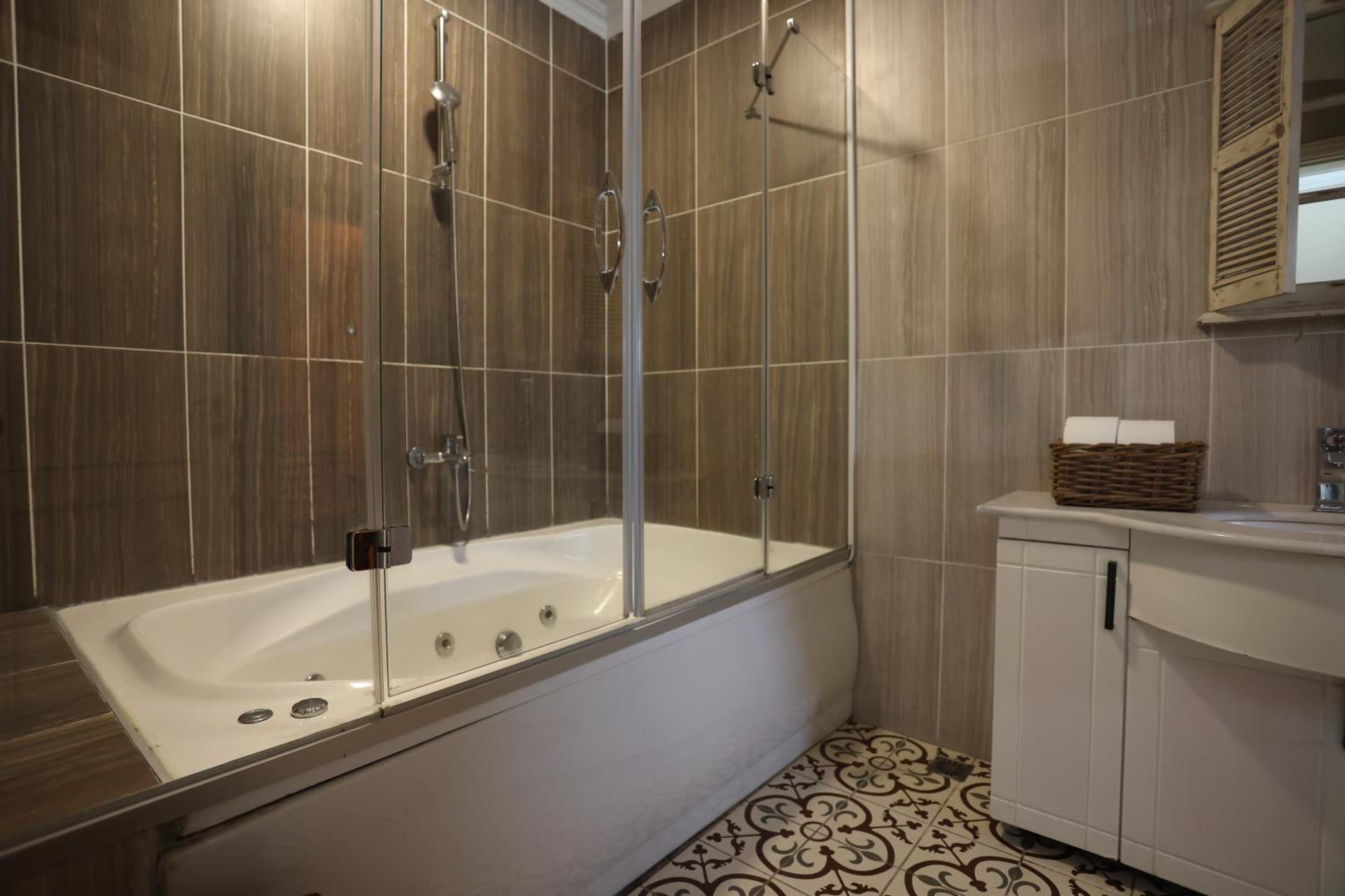 Cheers Deniz Feneri - Image 45