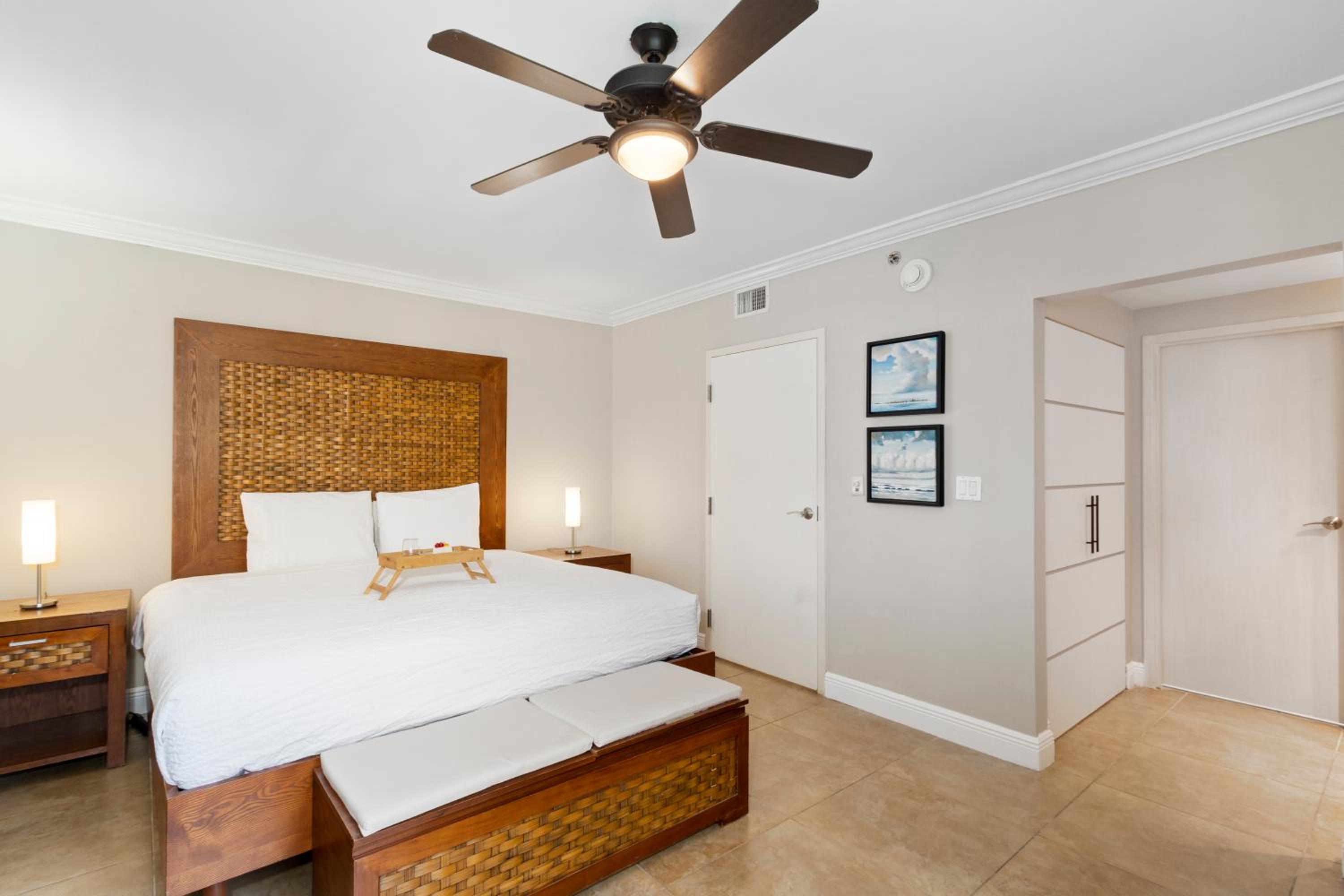 Divi Village Condo 6 J.E. Irausquin Blvd 93