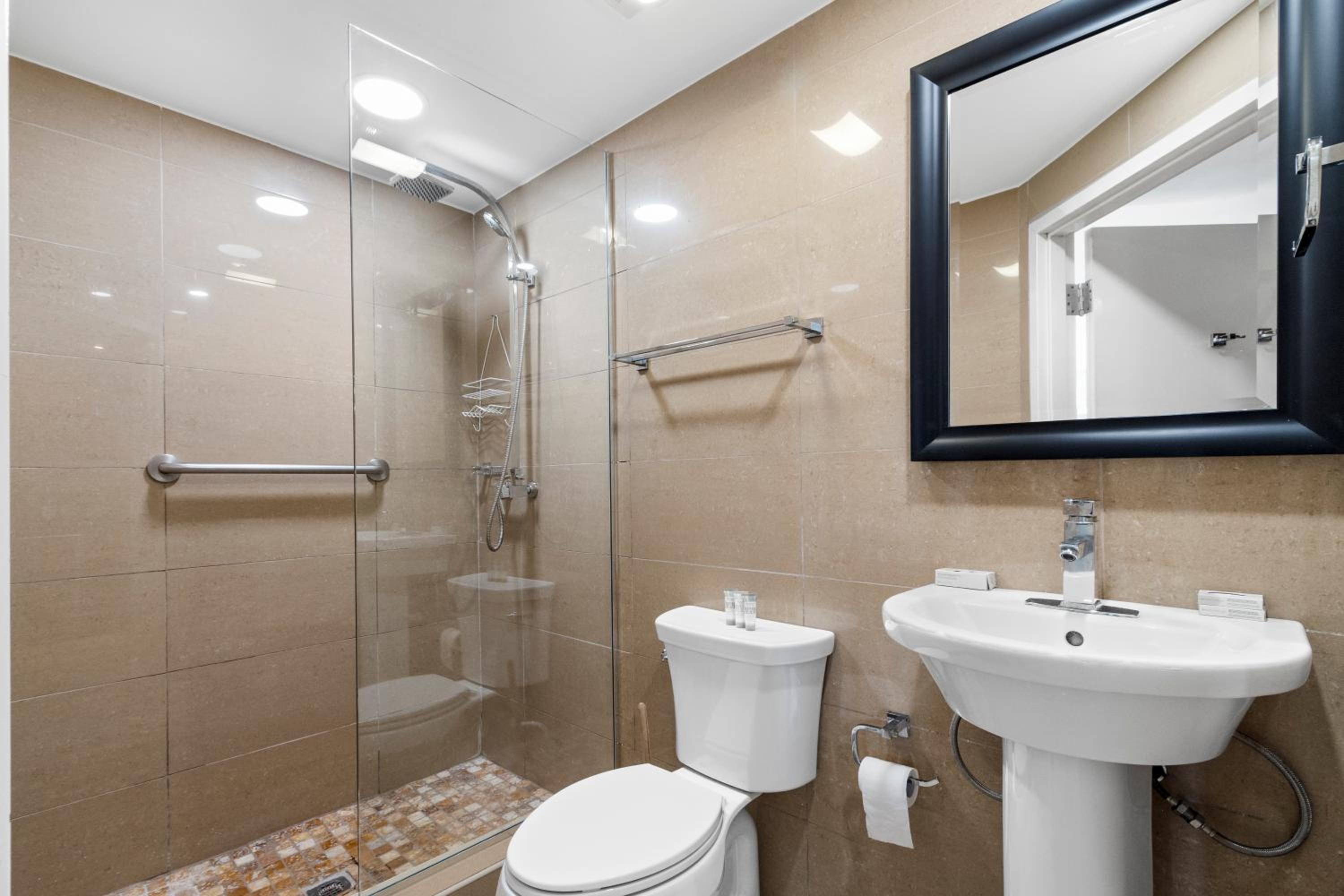 Divi Village Condo 6 J.E. Irausquin Blvd 93