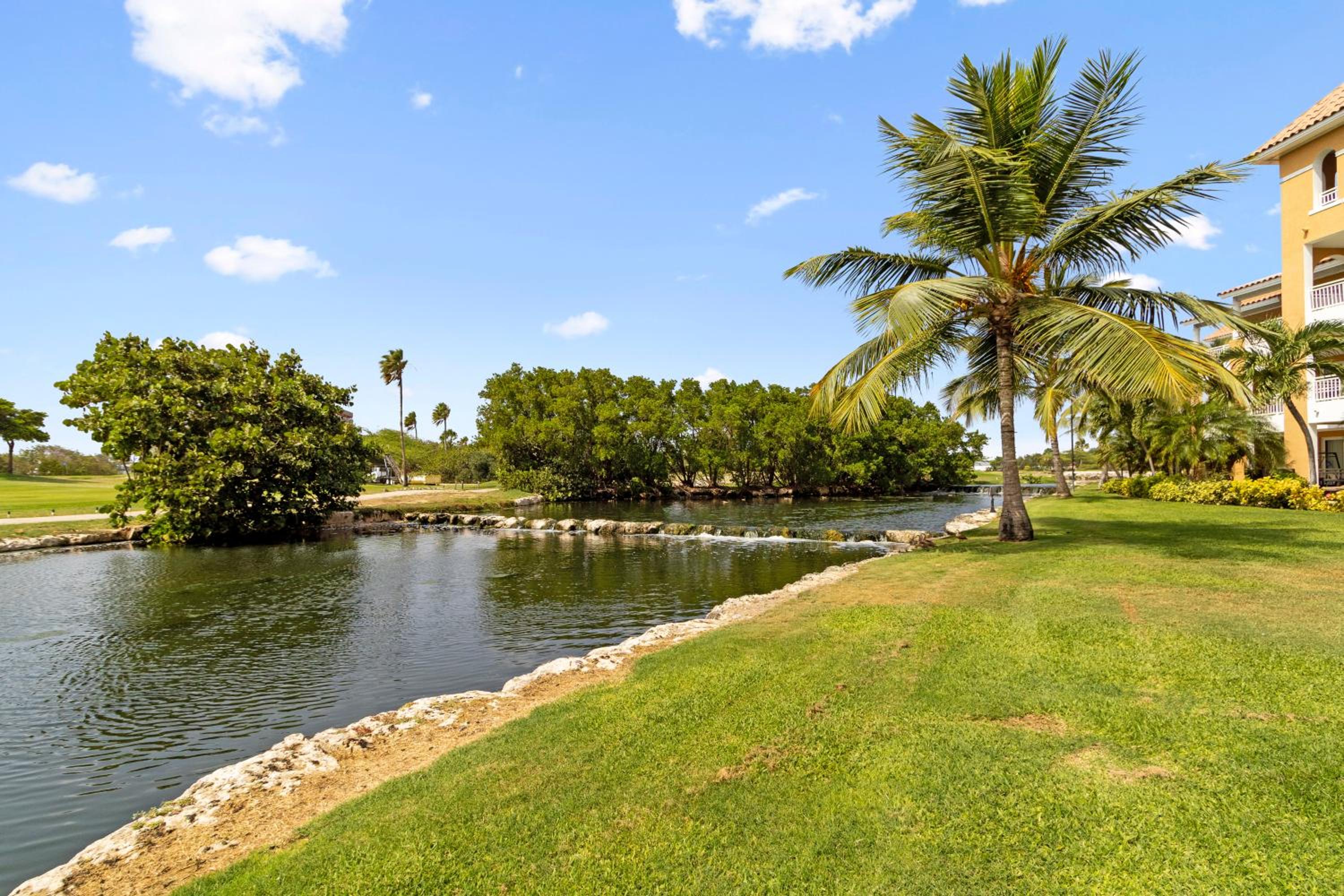 Divi Village Condo 6 J.E. Irausquin Blvd 93