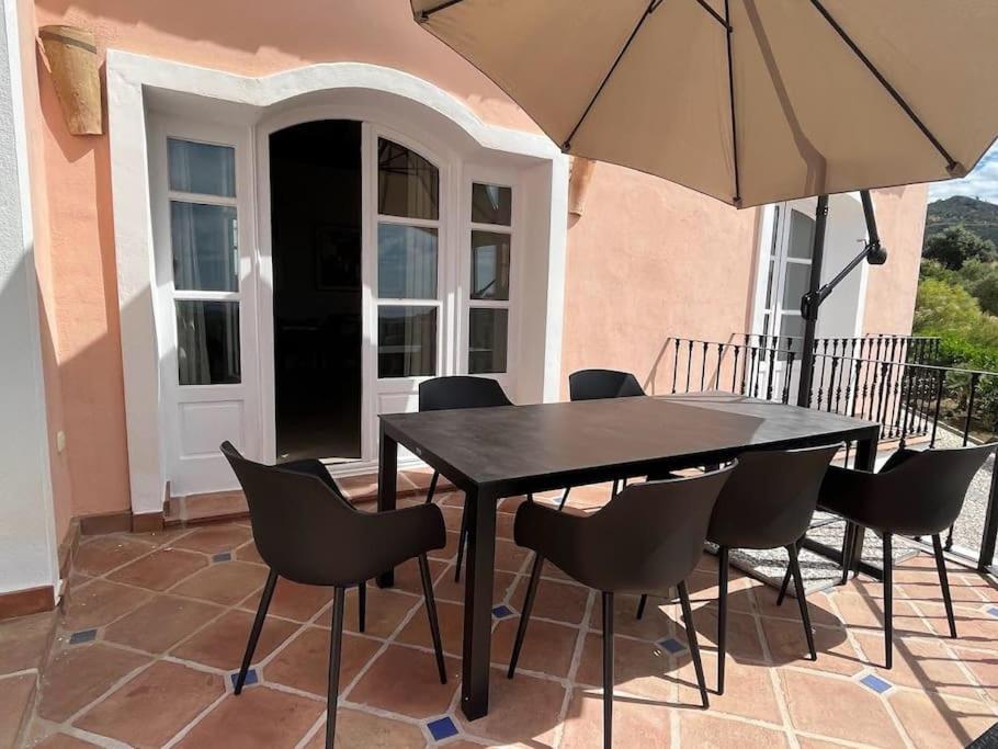 Casa Rosado La Heredia Monte Mayor COSTA del GOLF MARBELLA ESTEPONA