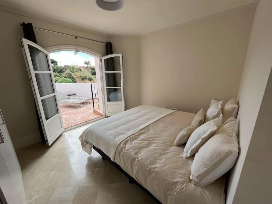 Casa Rosado La Heredia Monte Mayor COSTA del GOLF MARBELLA ESTEPONA