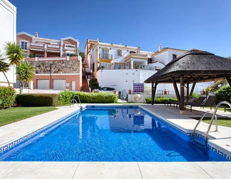 Casa Rosado La Heredia Monte Mayor COSTA del GOLF MARBELLA ESTEPONA