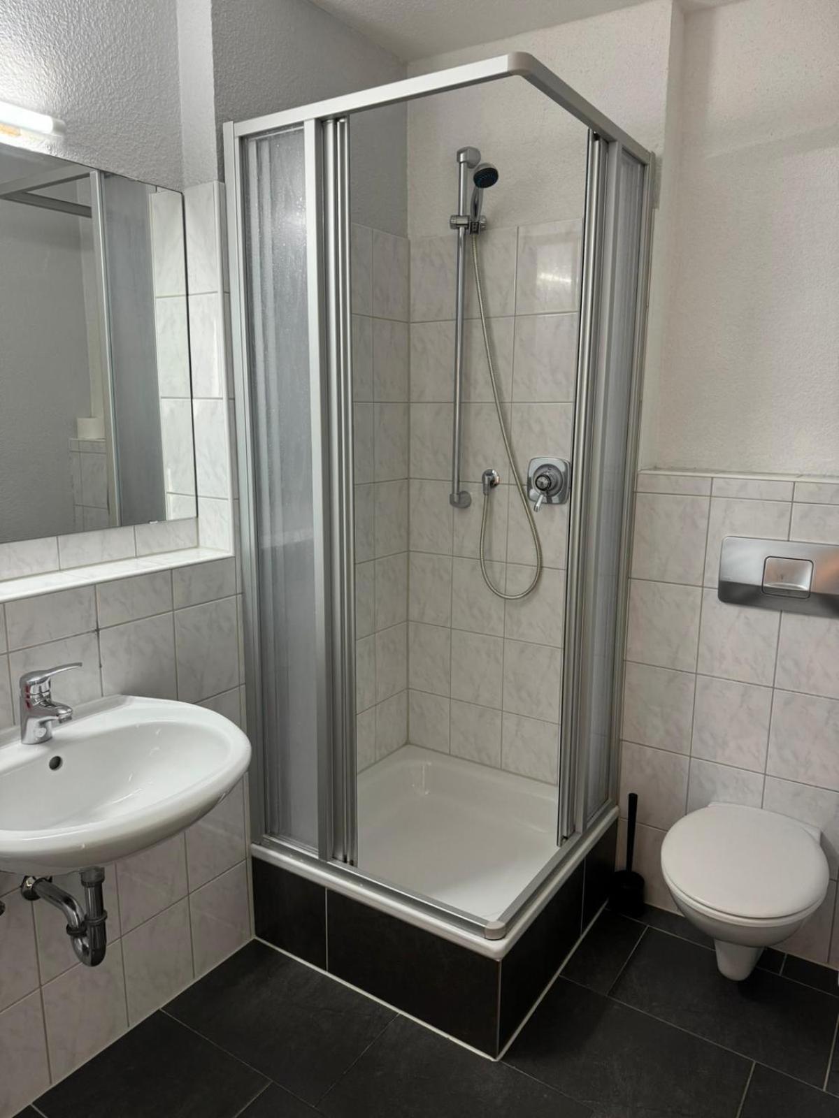 Domum 5 Moderne Ferien- Monteurapartments inkl Wlan und Waschmaschine in Mülheim an der Ruhr