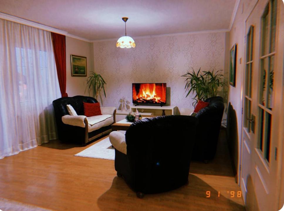 Comfortable and cozy apartment on Vodno view 2