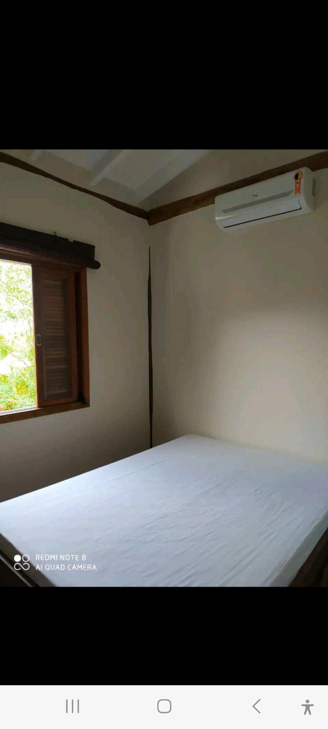 Casa, em condomínio com piscina, em Maresias