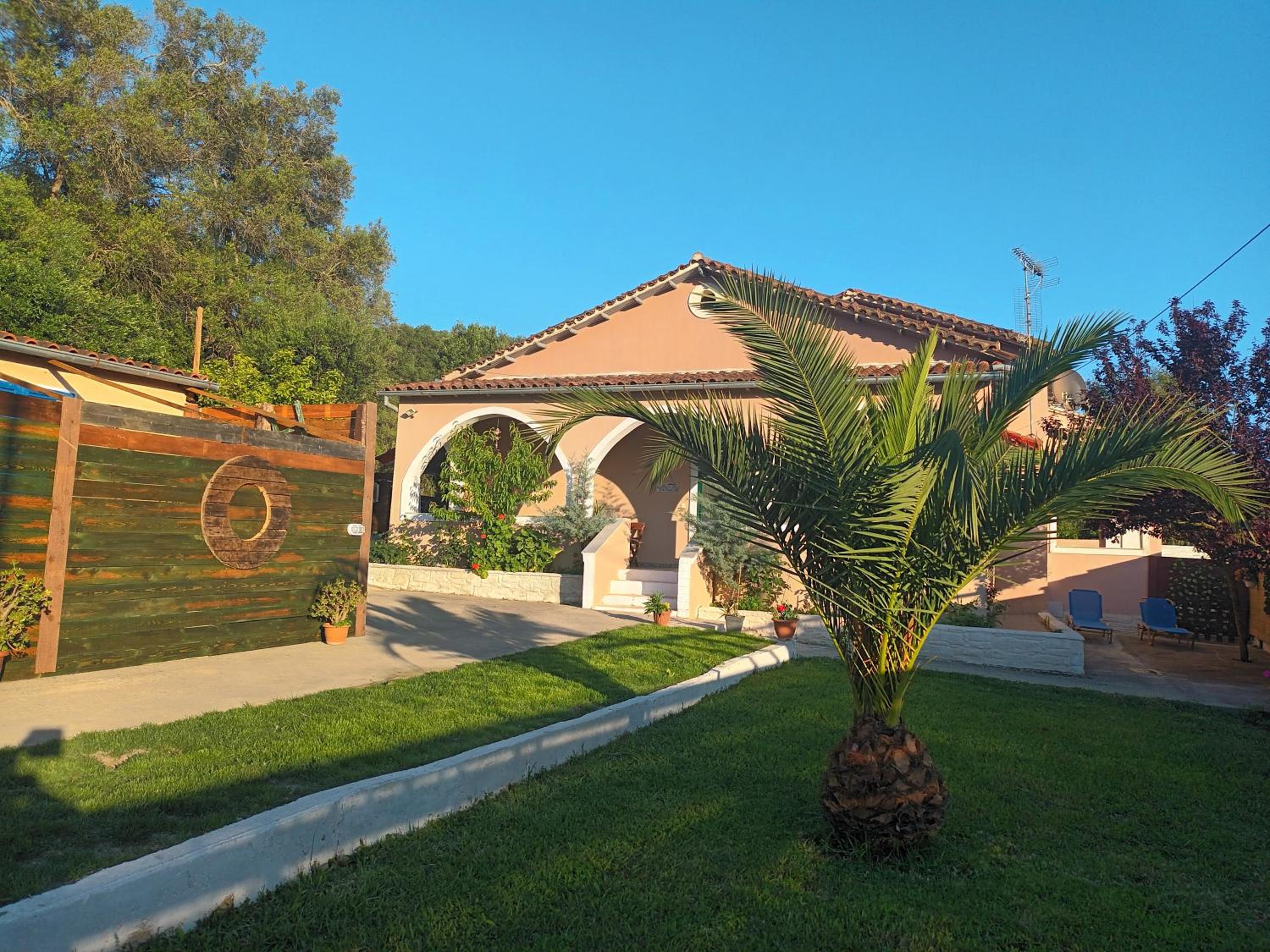 Villa Thanos