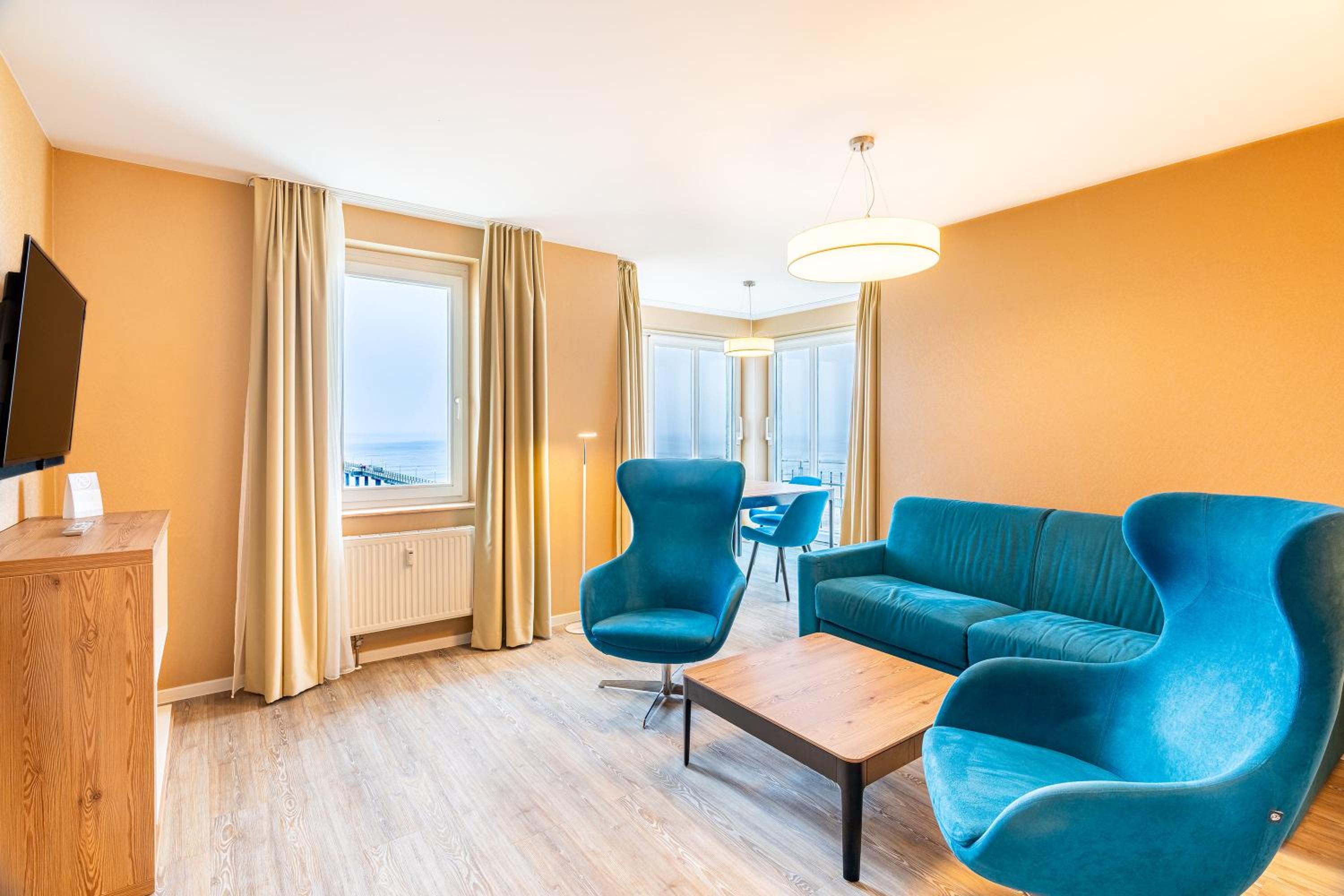 SEETELHOTEL Ostseeresidenz Bansin mit Pool und unmittelbarer Strandnähe